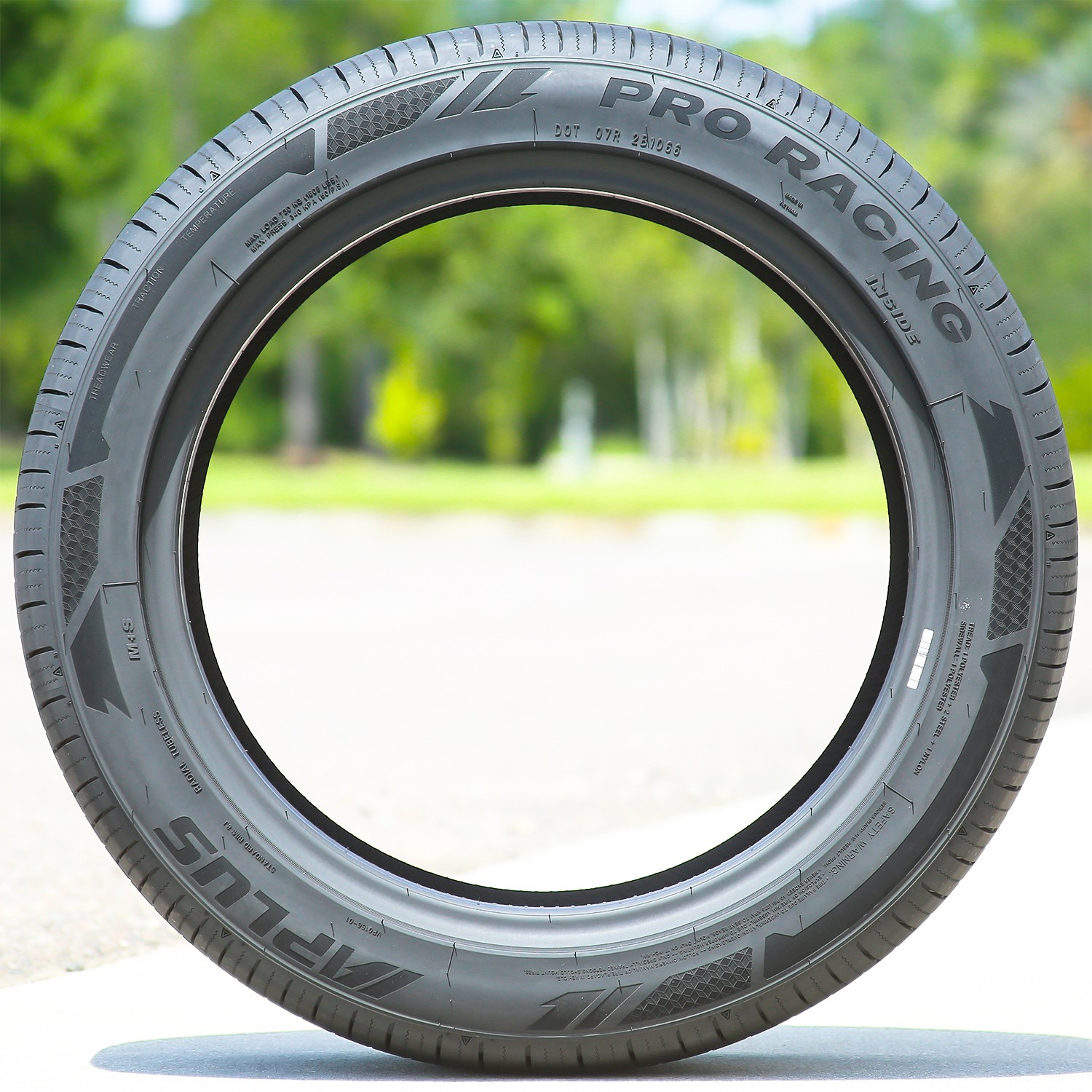 2 Tires Aplus PRO Racing 245/40ZR20 99W XL