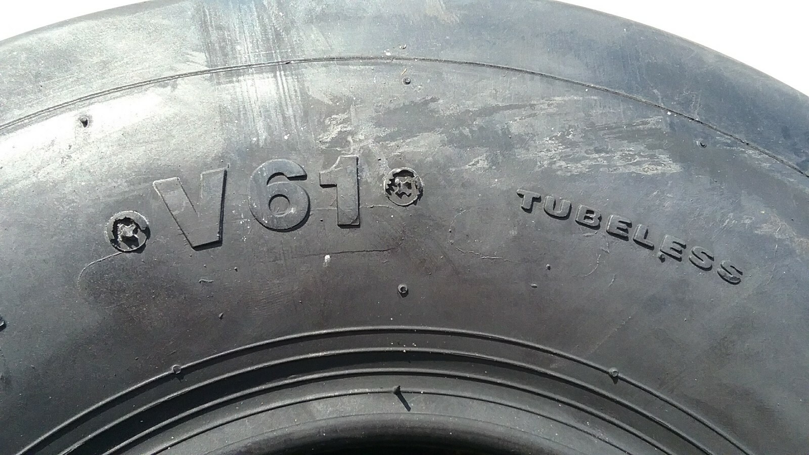 2 - 18x8.50-8 4-Ply Vredestein V61 5-Rib Deep Tubeless Tires and Tubes