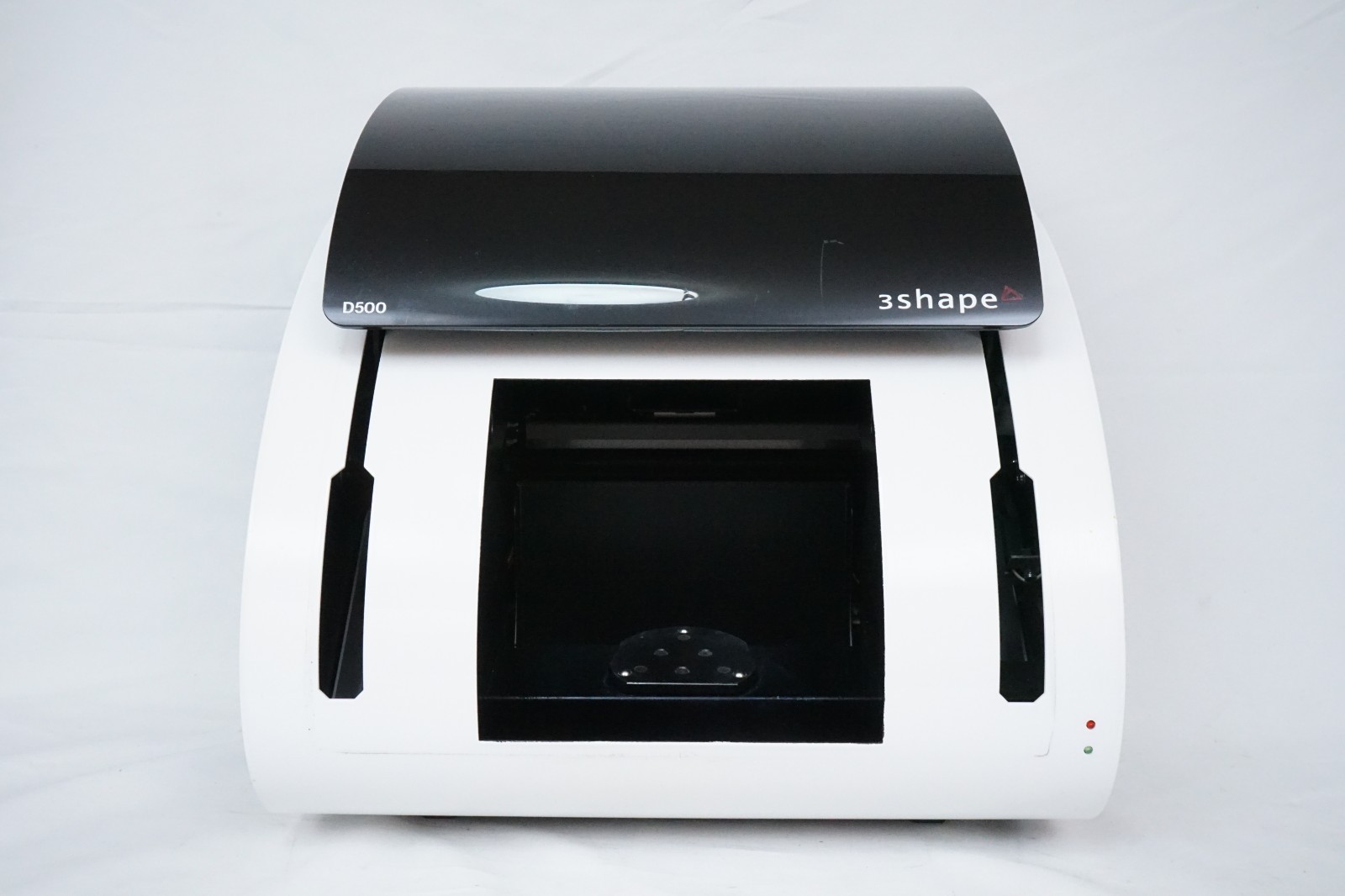 3Shape D500 Dental Lab Scanner CAD CAM System w/ Calibration Kit Scan Plates