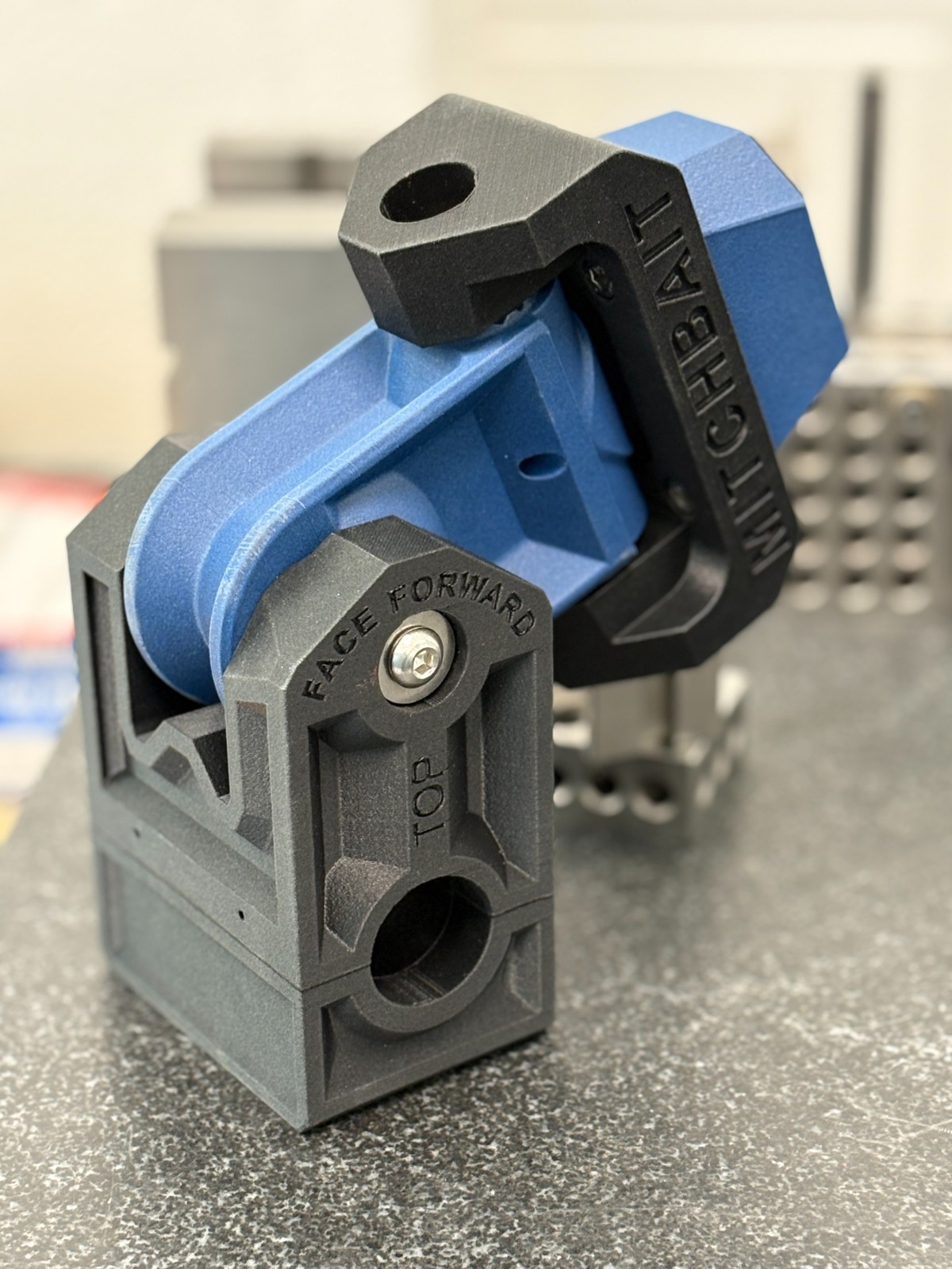 LOWRANCE Active Target 1 and 2 transducer 0 Degree Mount Ghost Trolling Motor