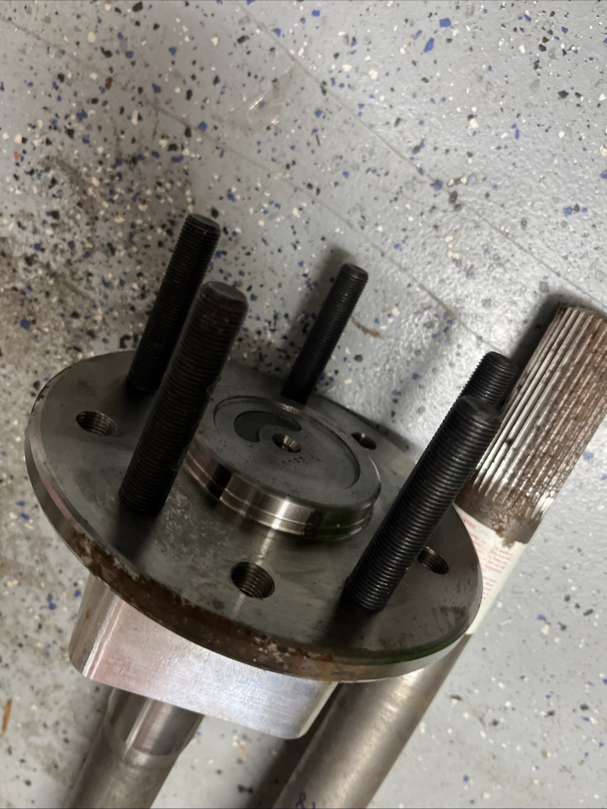 Moser Chevy 12 Bolt 33 Spline With C- Clip Eliminator 23.5” Long