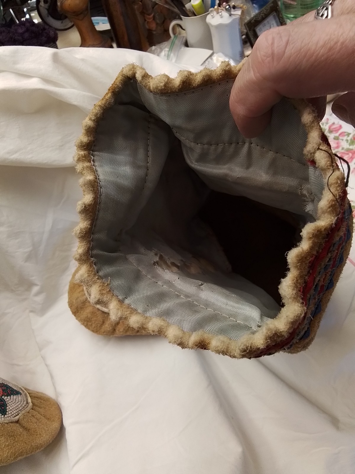 First Peoples Native American High Top Beaded Moccasins Cree Or Ojibwe?