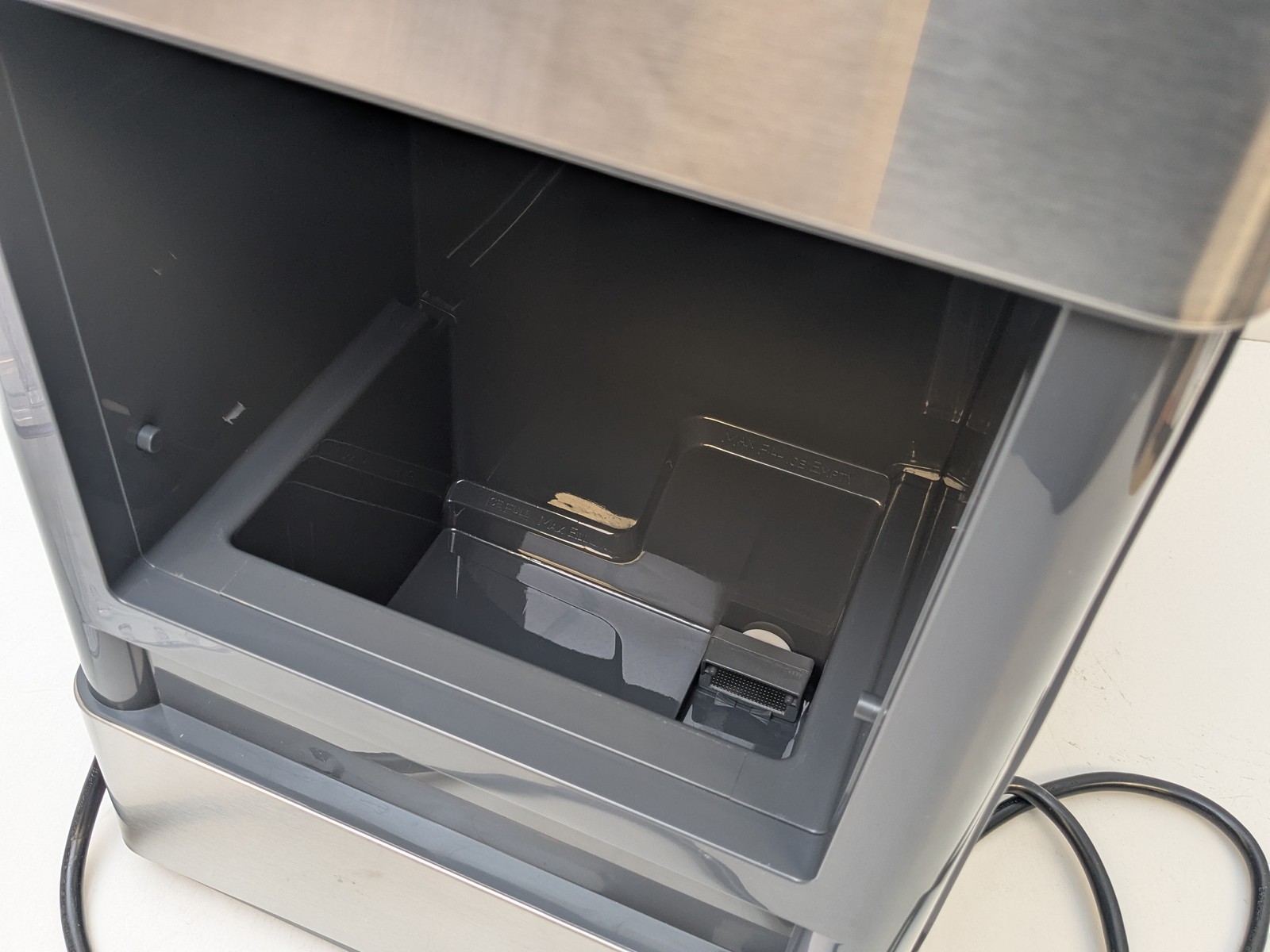 GE Profile Opal Nugget Ice Maker with side tank