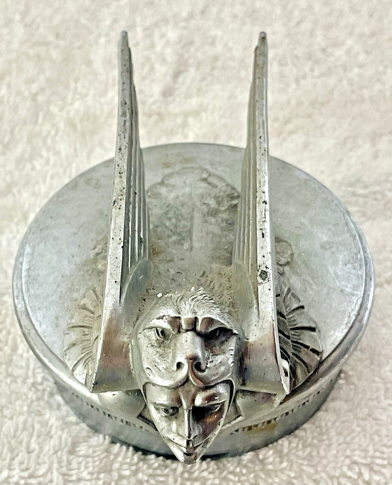 1929-1930 Chevrolet Winged Viking Aviator Radiator Cap Hood Ornament Art Deco