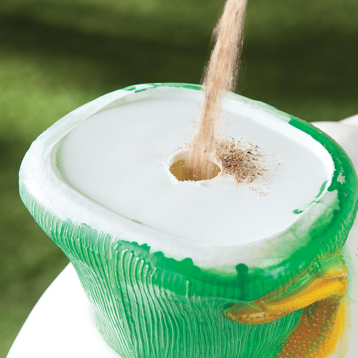 Large White Goose, Plastic Garden Décor, 23” High