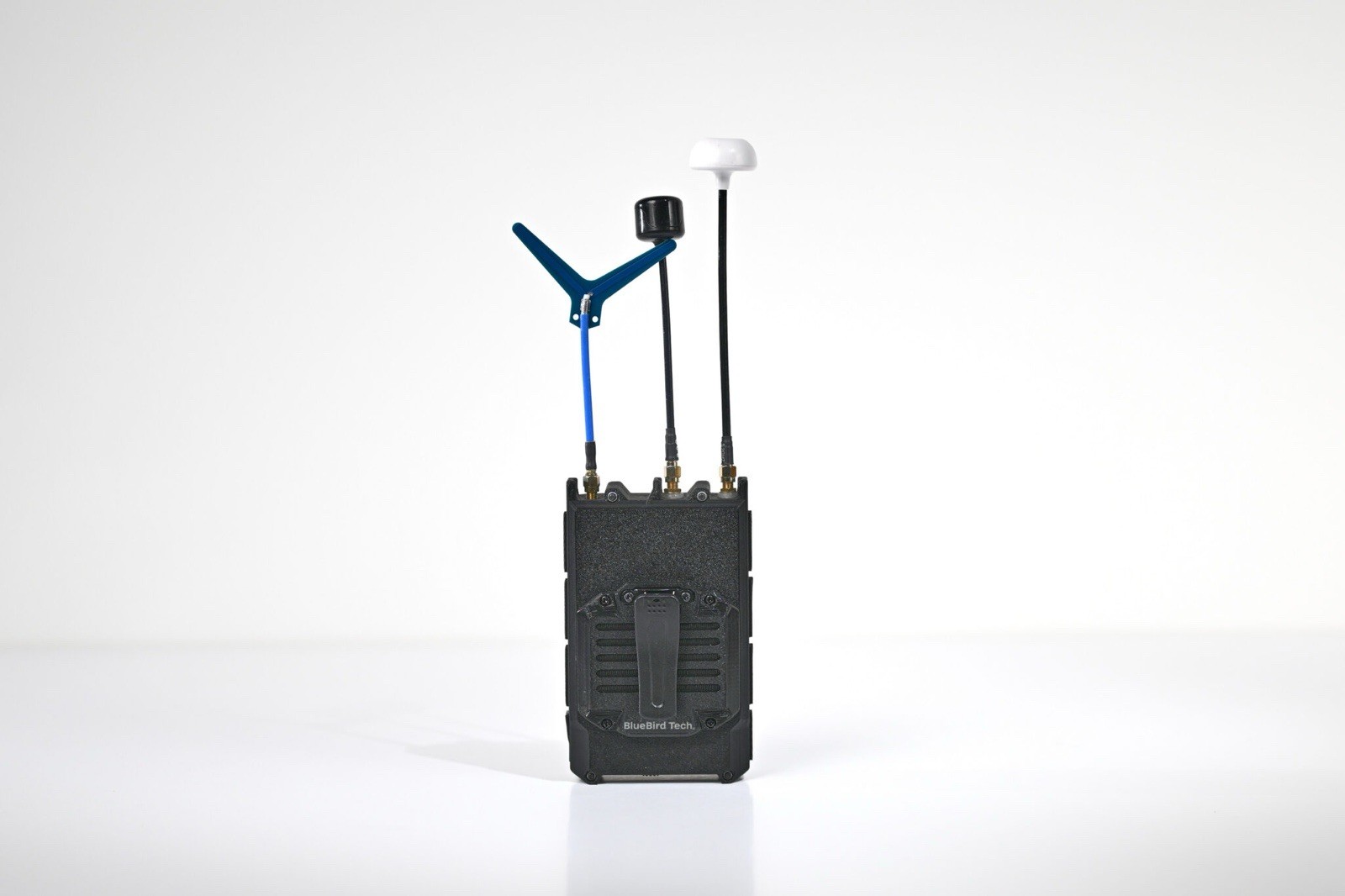 CHUYKA 3.0 FPV Drone Detector 1.2/3.3/5.8GHz RF Video Signal Scanner