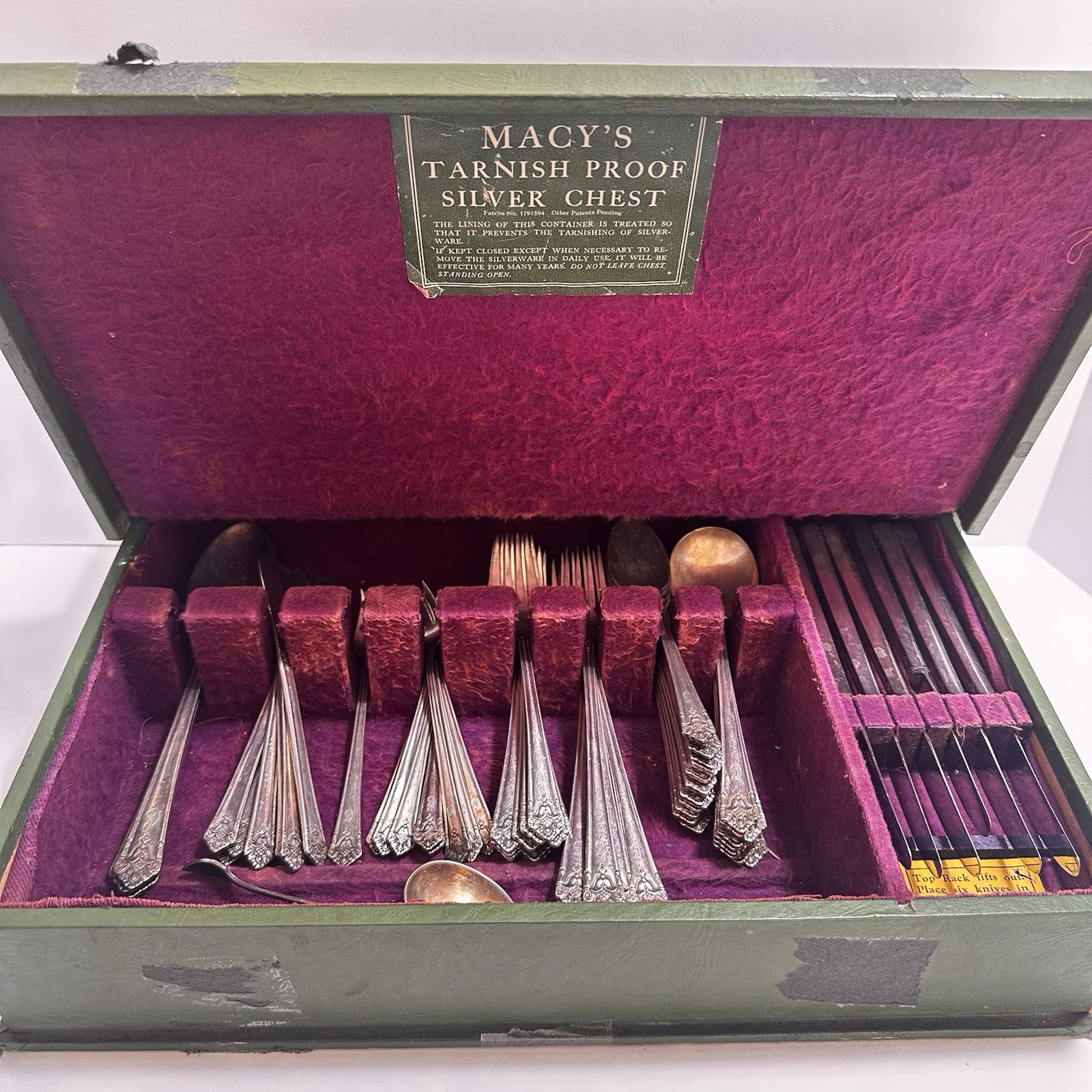 1847 Roger’s Bro Her Majesty Silverware 72 Piece Set Vintage