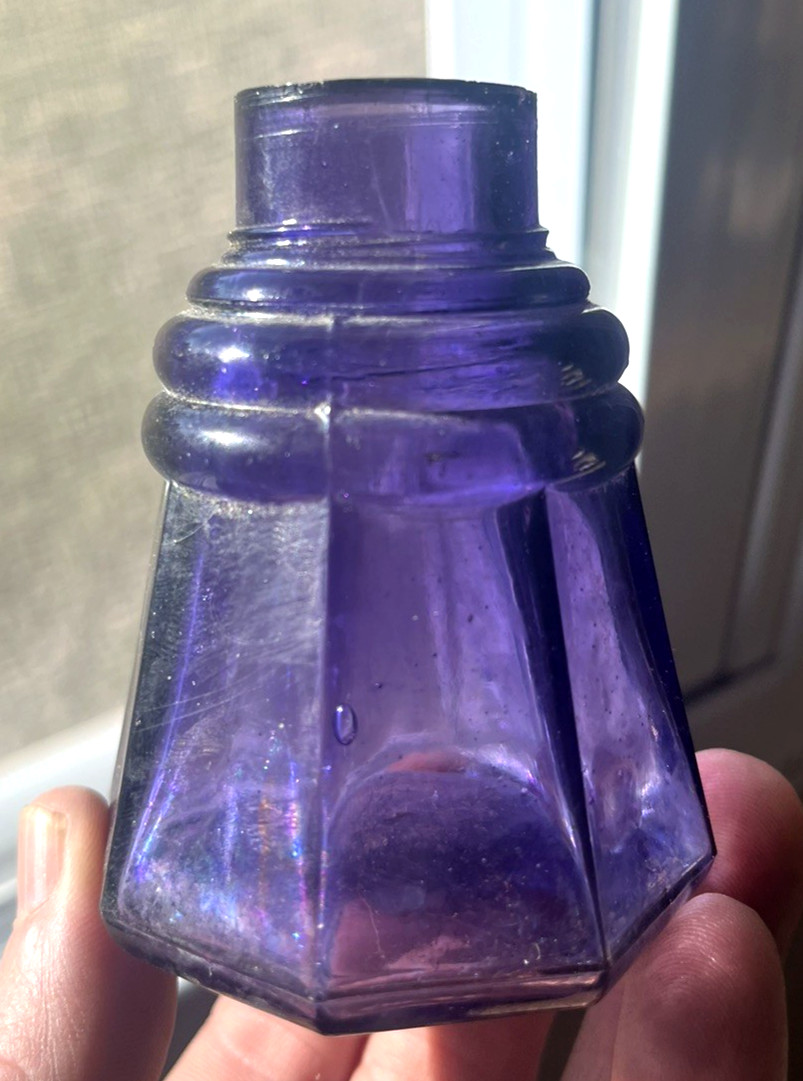 NICE AMETHYST 10 SIDED UMBRELLA MUCILAGE BOTTLE THREADED TOP 1910'S ERA DUG L@@K