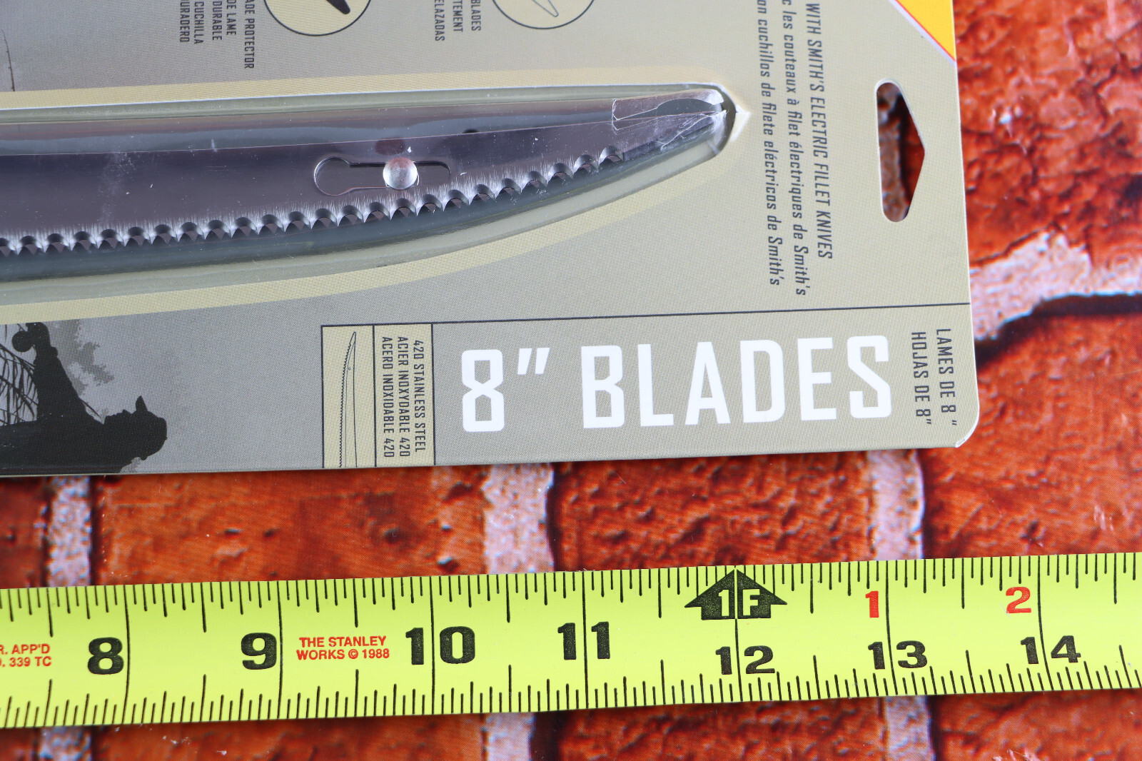 Smith's 51262 Electric Fillet Knive 8" Blades 420 Stainless