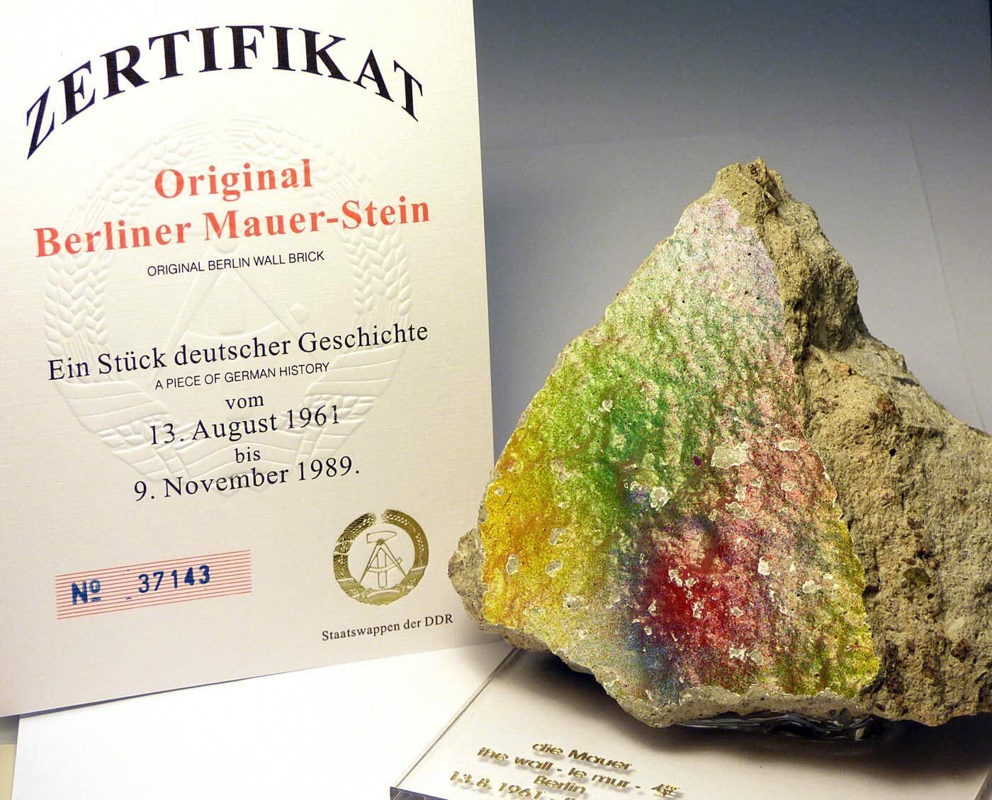 Authentic piece of the Berlin wall Extra large