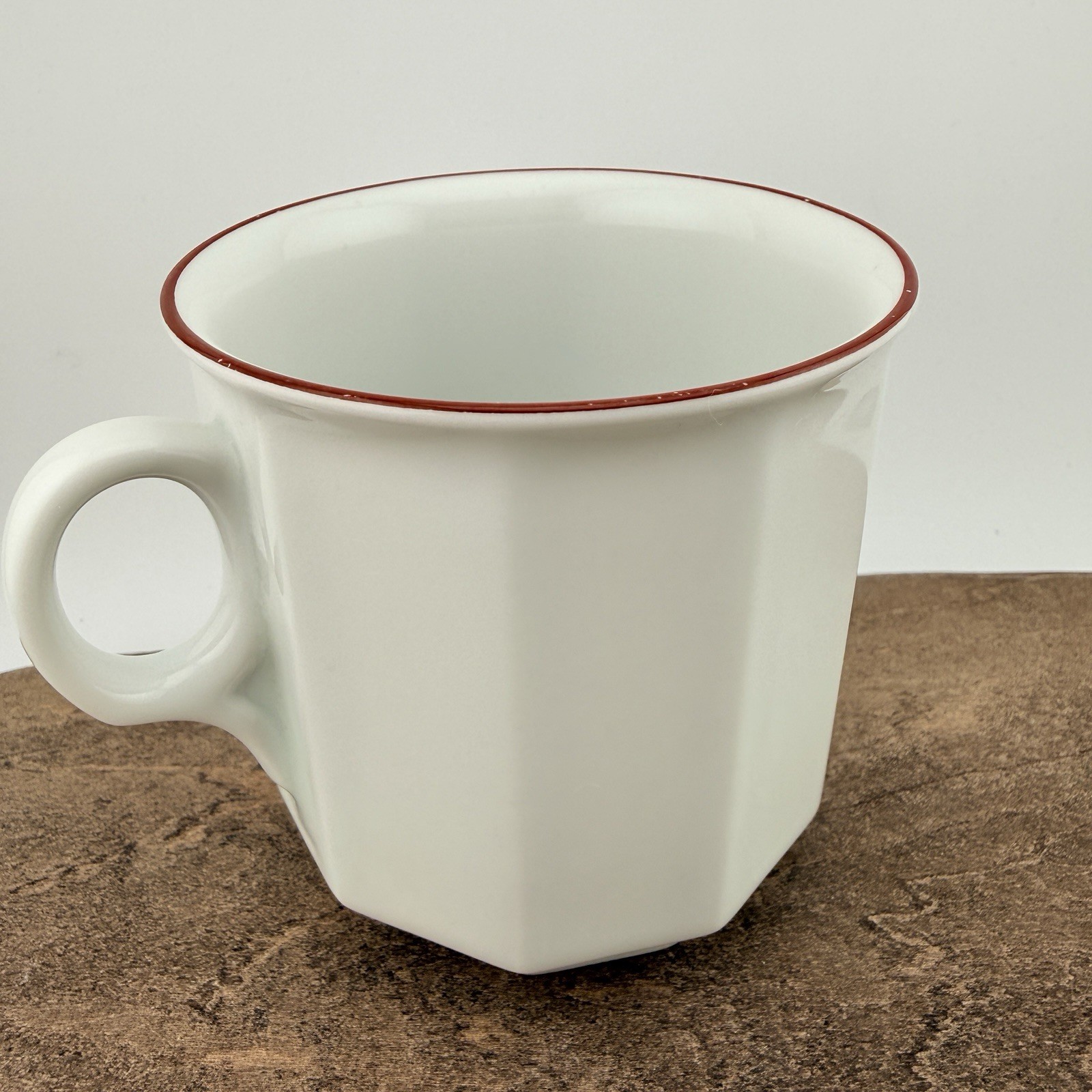 Vintage Porsgrund Norway Octavia Red Rim Coffee Tea Cup Mugs 8oz Faceted Set