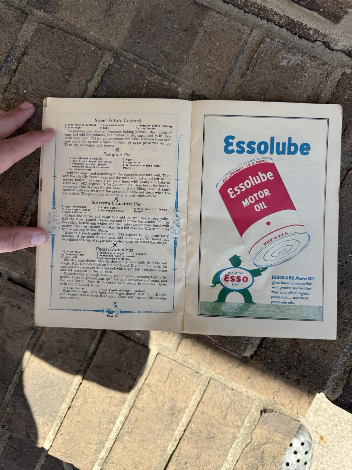 Vintage Esso Advertising Cook Book Gas And Oil 1950s Scranton Pa Advertising Gas