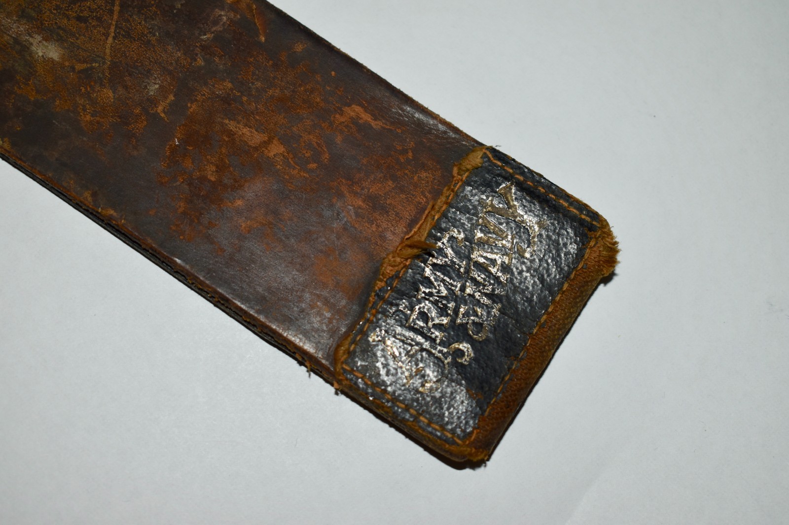 Antique U.S. CAVALRY WWI-era Gem Straight Razor LEATHER STROP Army & Navy 18.5"L