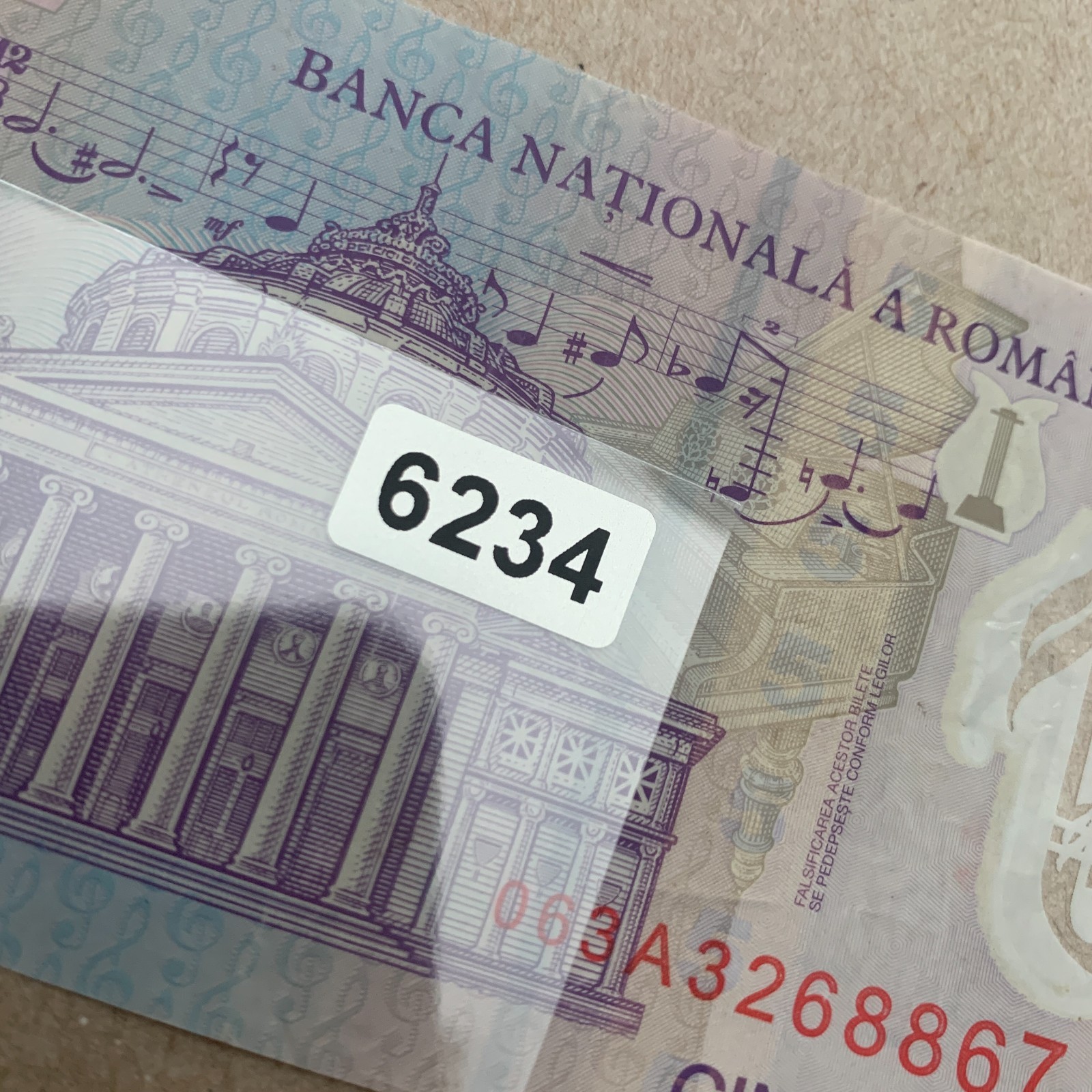 Romania 5 Lei Banknote 2005 - Polymer Enescu Flowers Romanian Currency