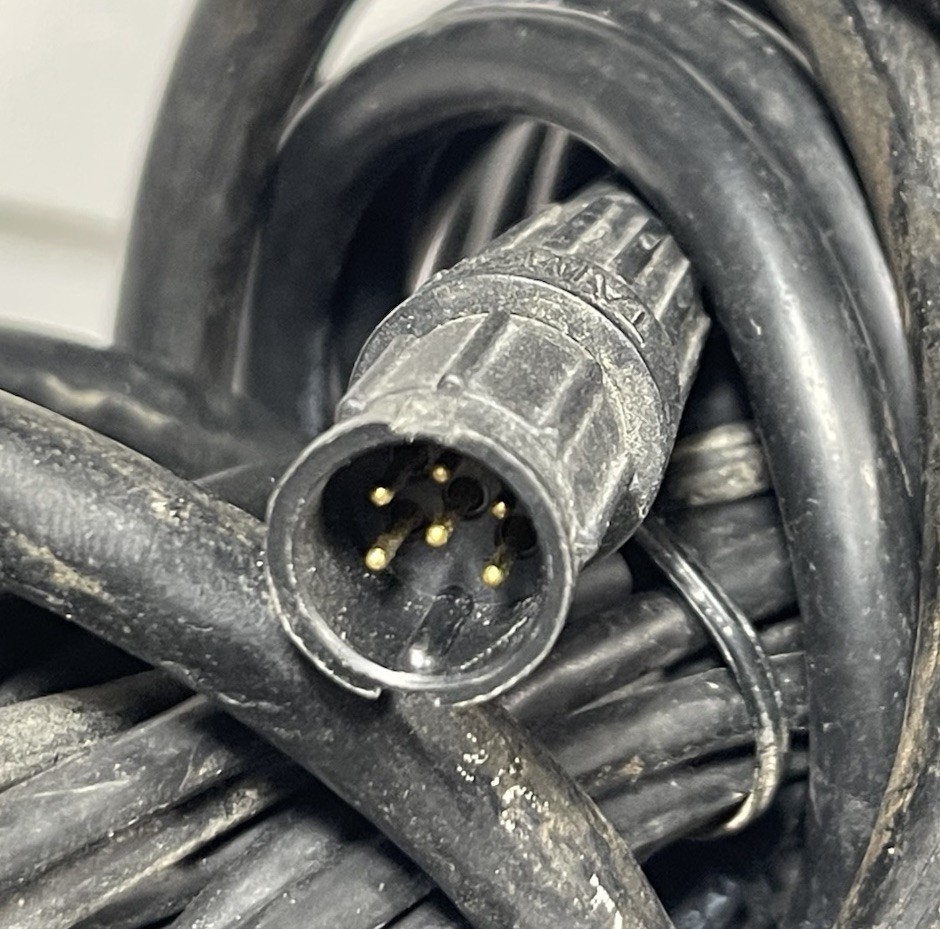 GARMIN Fishfinder 250 Sonar Sounder FishFinder W/ Transducer Speed Sensor Bundle