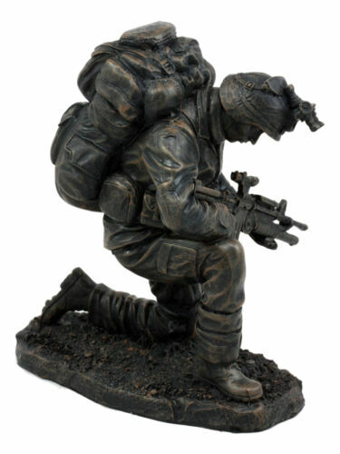 Prayer For Courage Kneeling Soldier Statue Honor & Valor Military Marine Unit