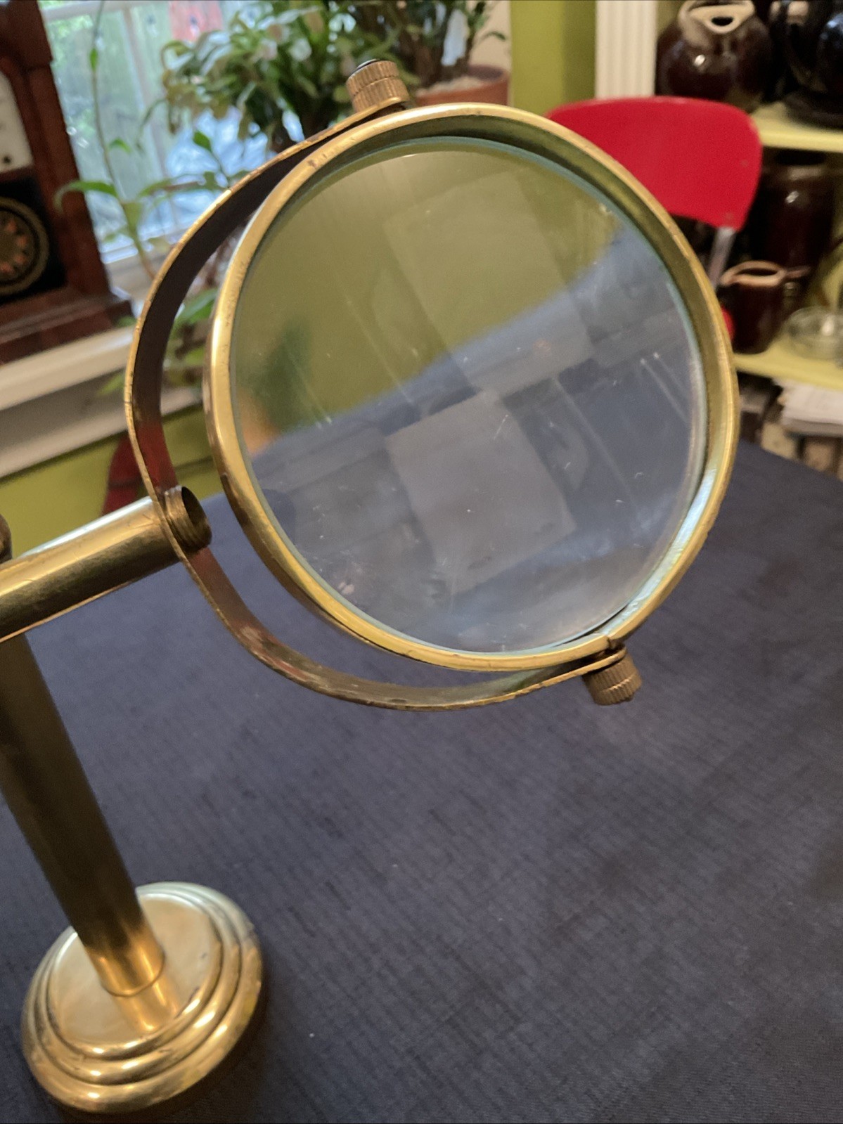 Vintage Desk Top Adjustable Brass And Glass Magnifying Glass On Stand