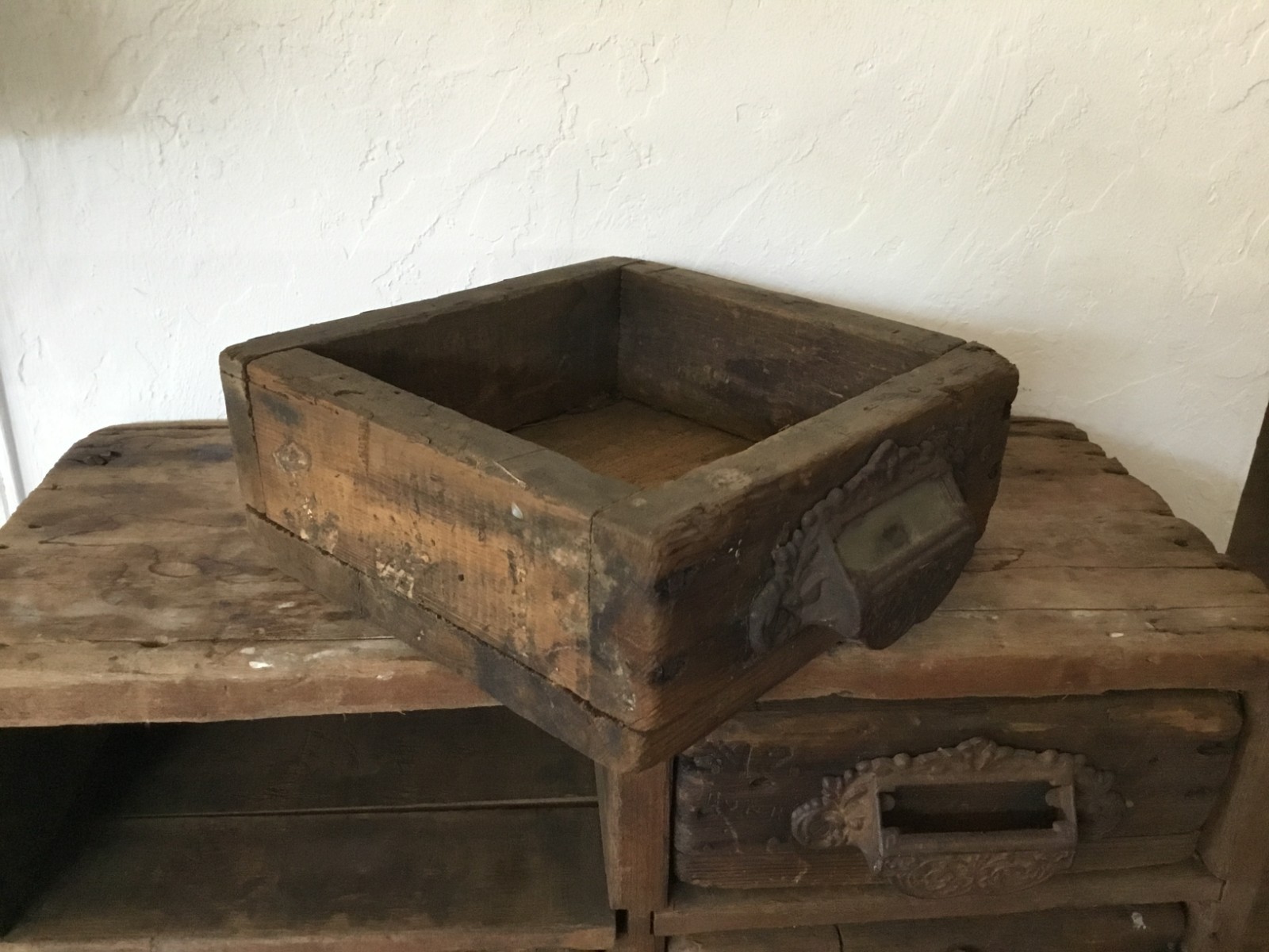 ANTIQUE APOTHECARY / HARDWARE STORE 14 DRAWER WOODEN CABINET "LOOK"