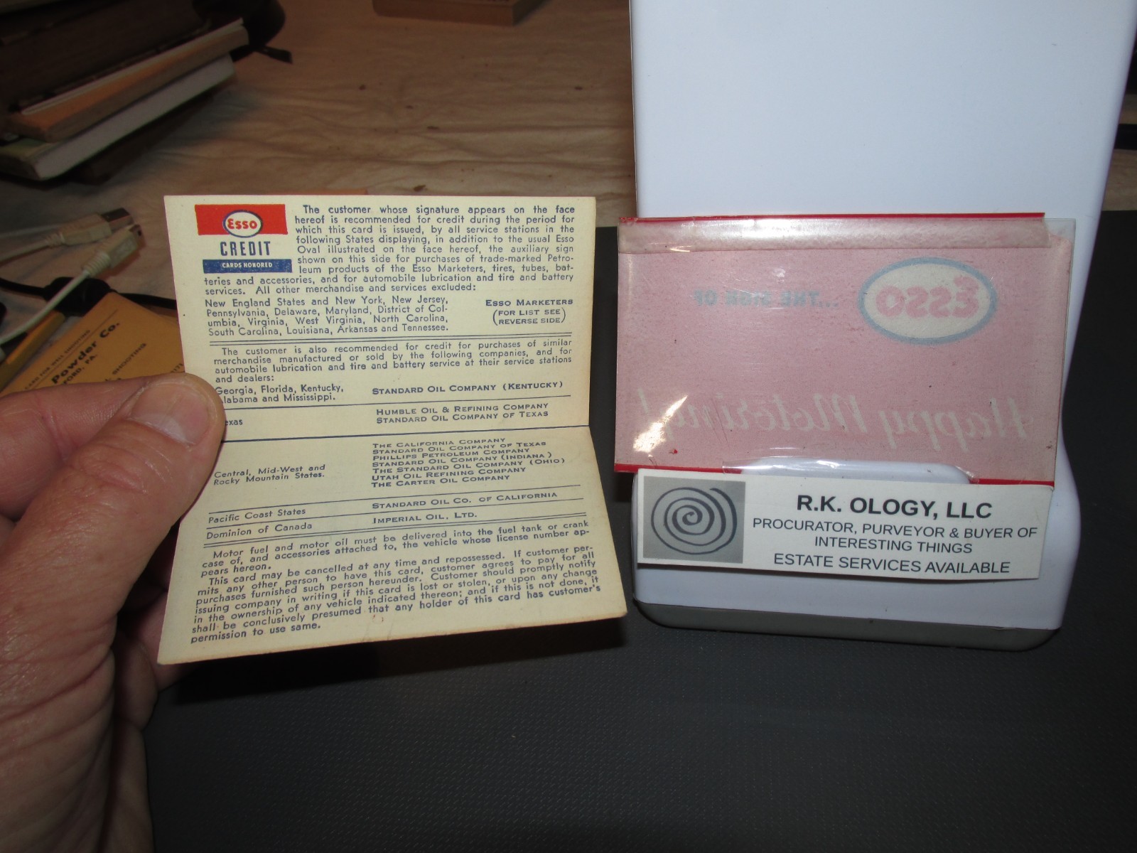 ESSO NATIONAL CREDIT CARD ID & SLEEVE STANDARD OIL OF PENNSYLVANIA EXP 1948