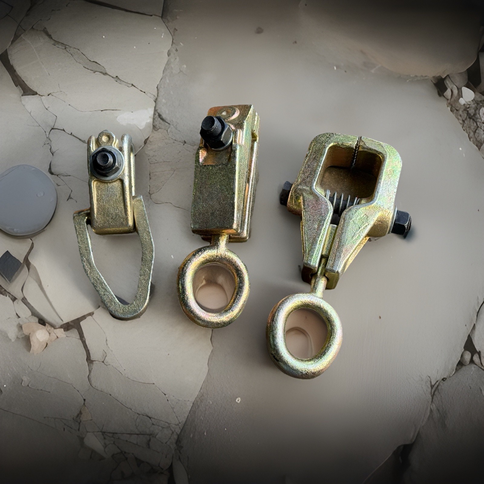 3pcs Auto Body Frame Dent Repair Clamp 5 Ton Pulling Clamps Self-Tightening Jaw