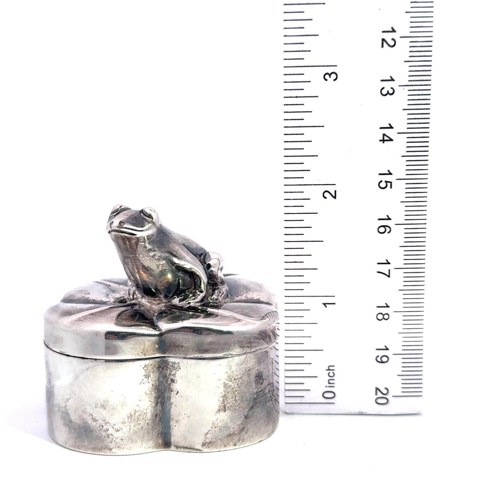Tiffany & Co. Sterling Silver 925 Frog on Lily Pad Pill Box