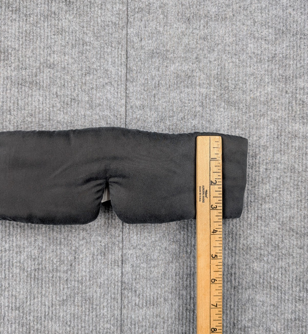 Lunya Silk Sleep Mask One Size Black Natural Fiber Minimal Quiet Luxury Padded