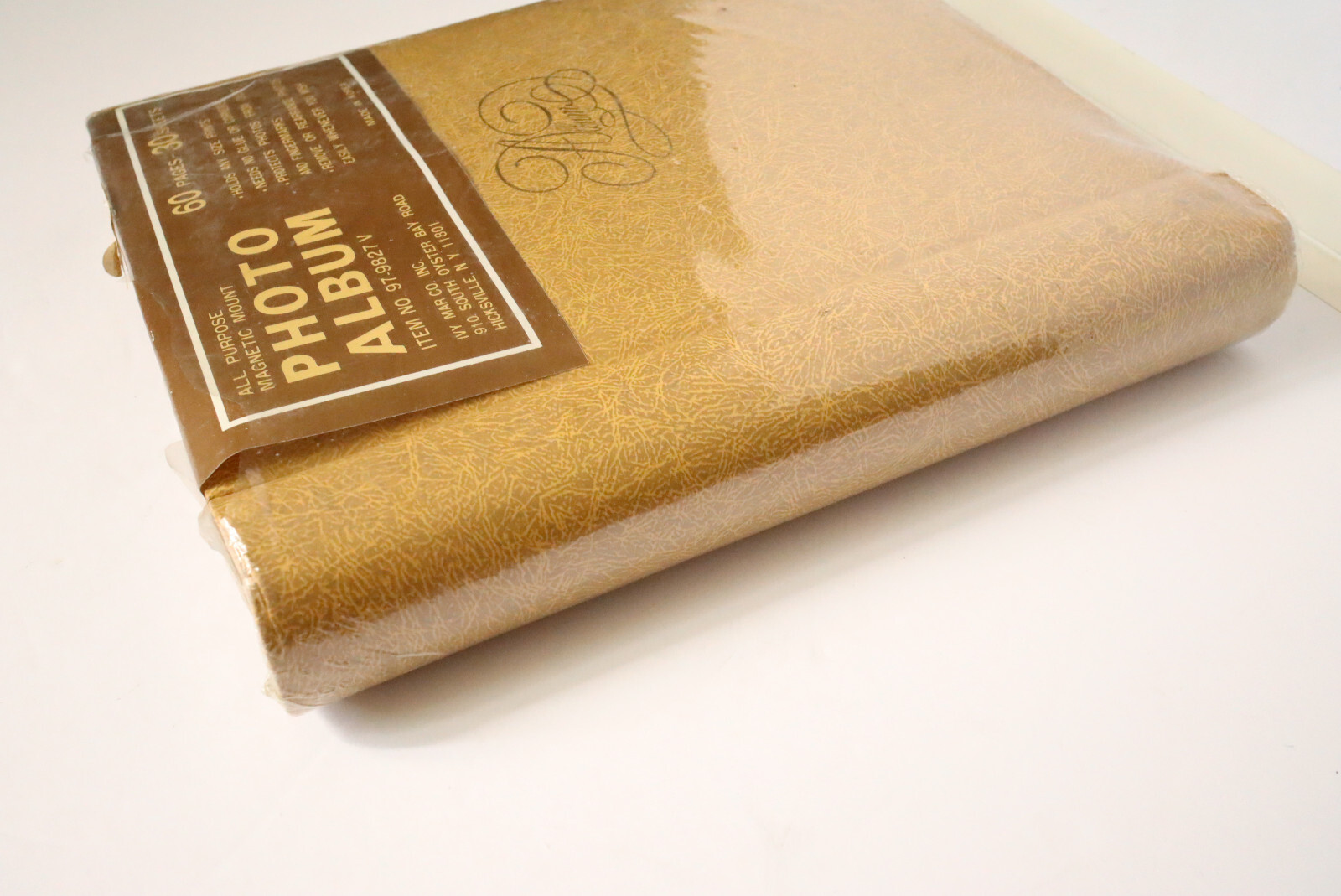 Vintage 60s 70s NEW UNSUED Photo Album 60 Magnet Pages Yellow Orange