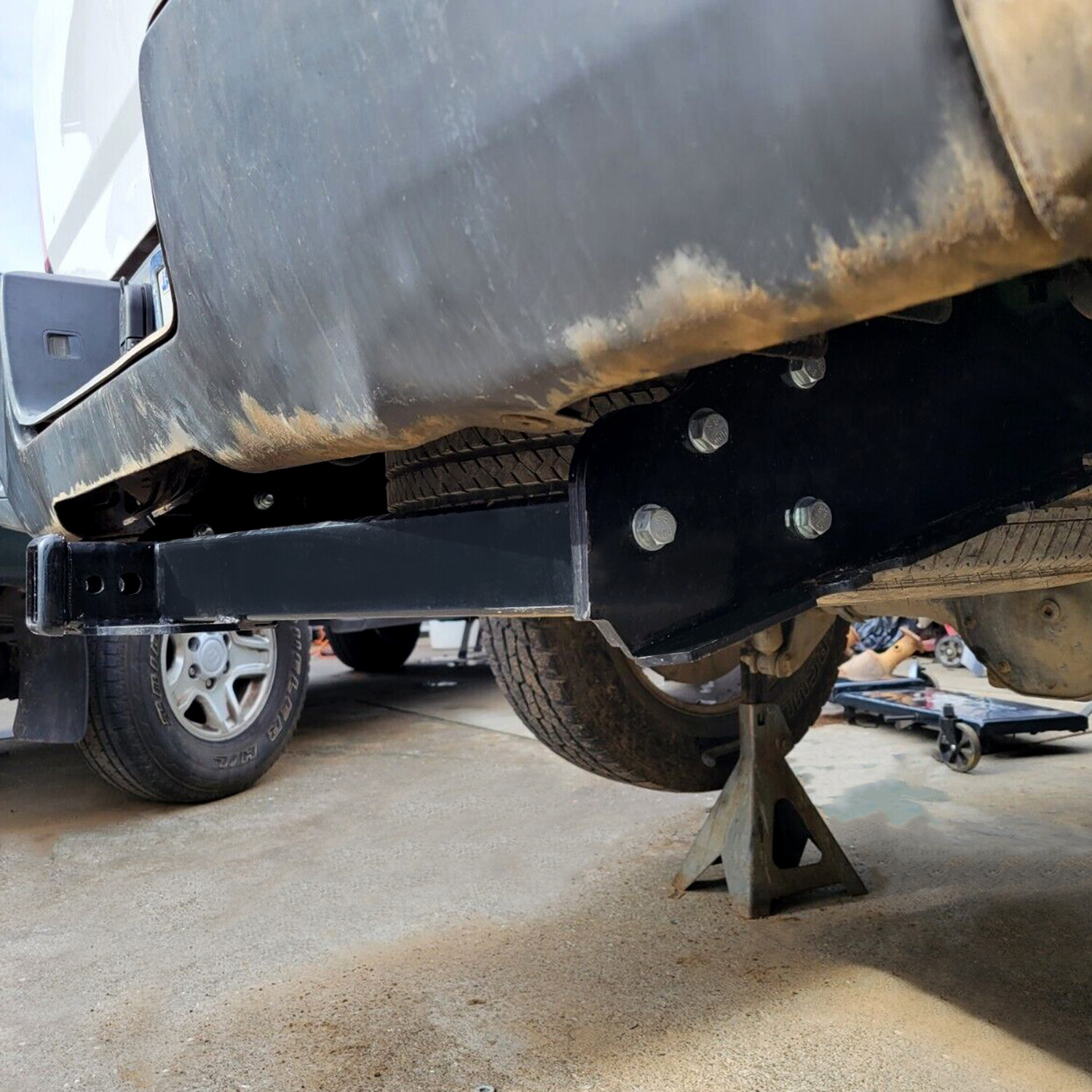 Trailer Hitch Rear Bumper Tow Kit For 2014-18 Chevy Silverado / GMC Sierra 1500