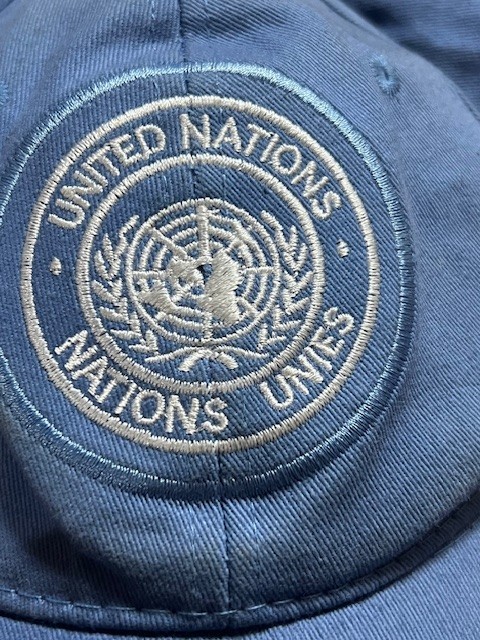 Authentic UN Peacekeepers Kit - Official Issue Cap, Armband, Neckwear - From Mis