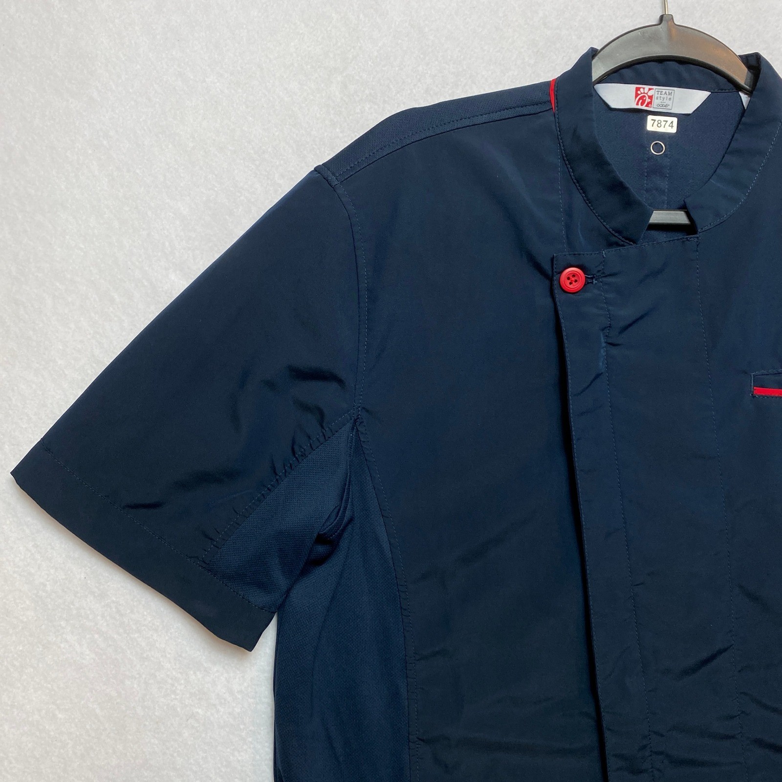 Chick fil A Team Style Chef Jacket Uniform Mens Size M Navy Blue Short Sleeve