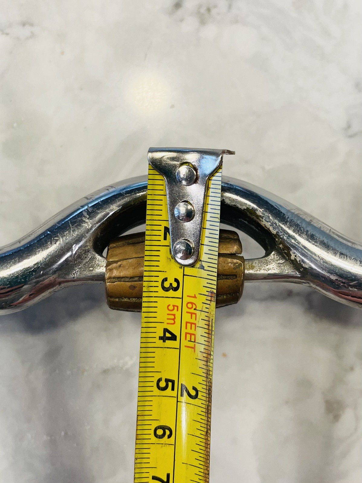 SLIESTER STAINLESS STEEL HORSE BIT 4-7/8 with roller