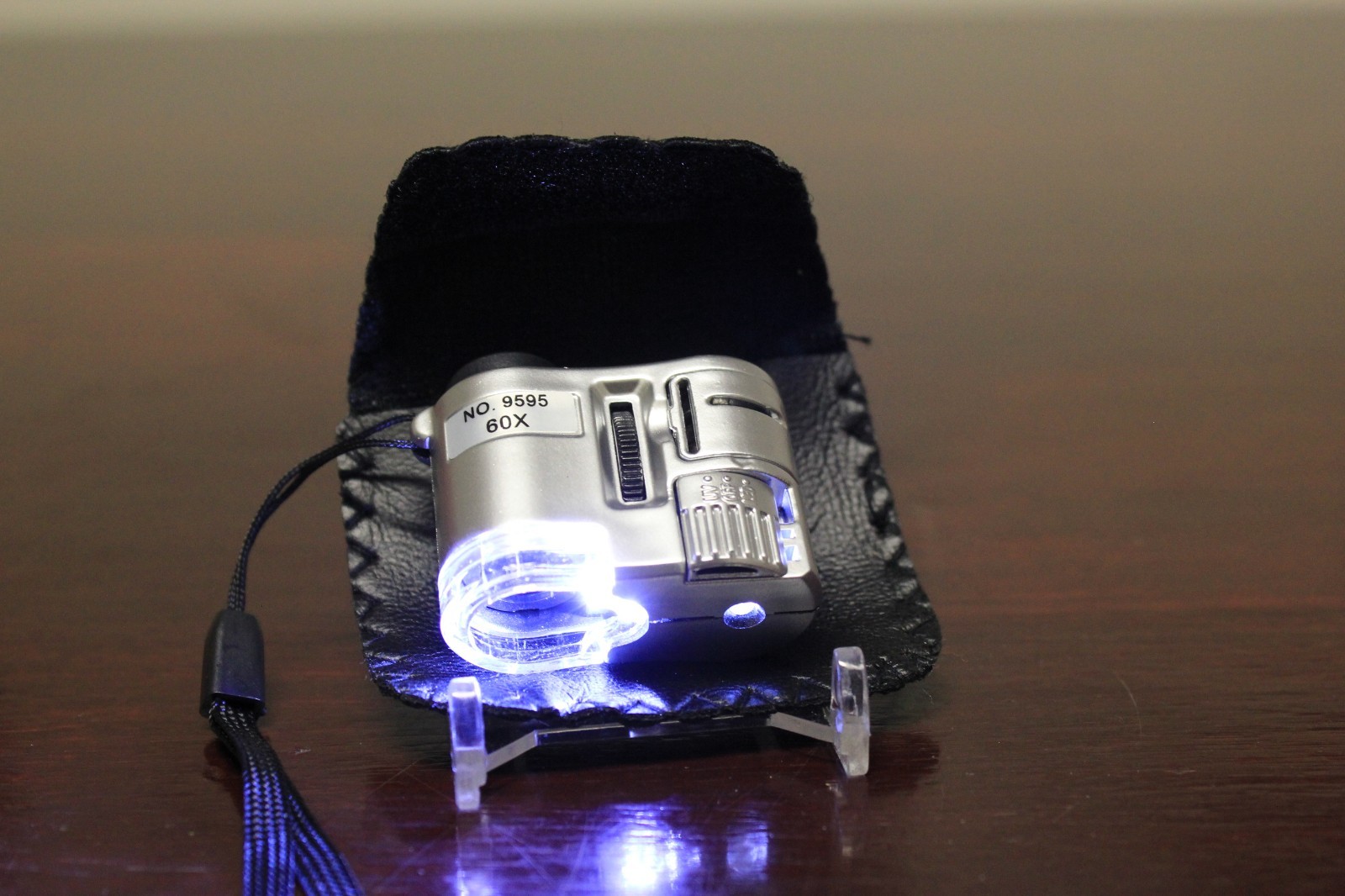 Mini Coin Inspection Microscope 60X Adjustable Focus Magnifier Mint Error B