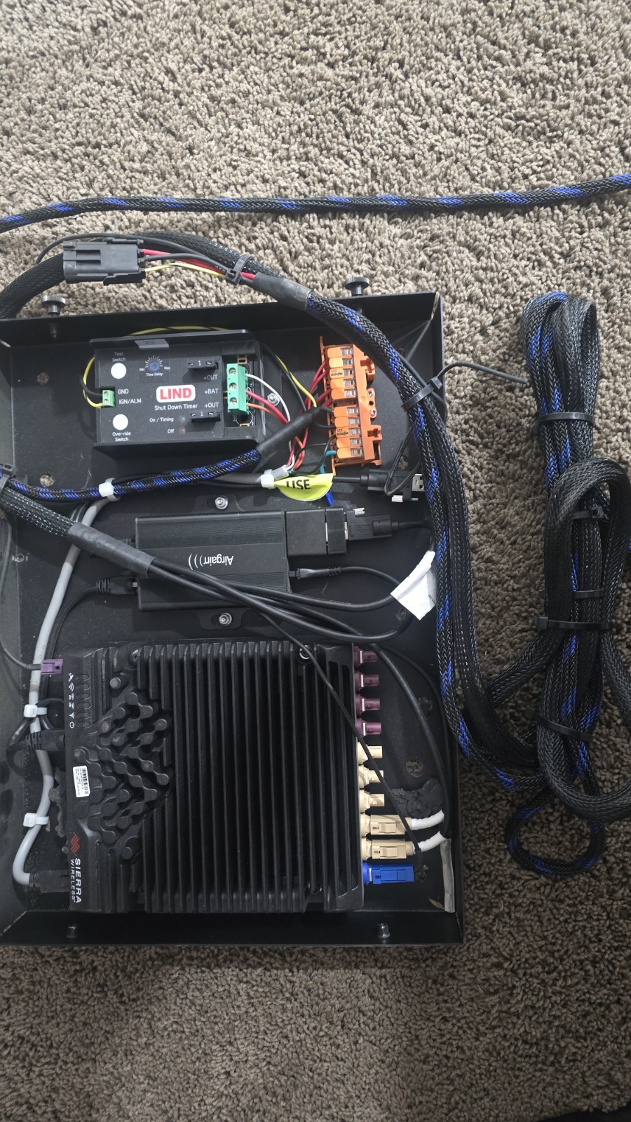 Sierra XR80 Mobile Router Kit