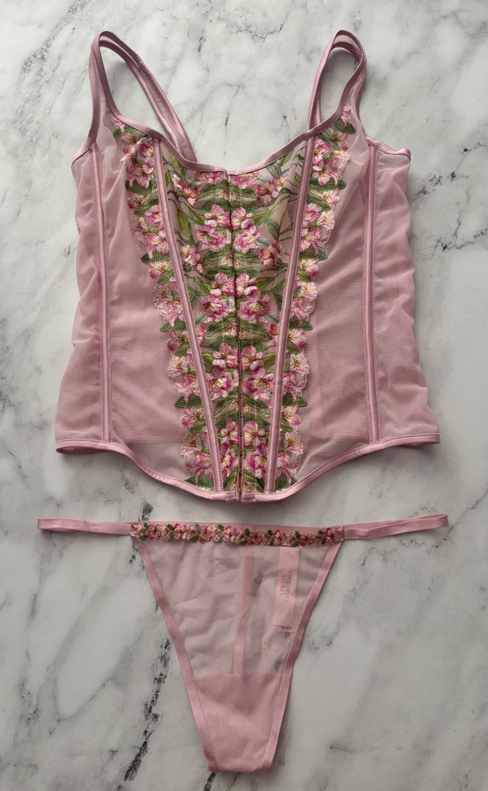 Victoria's Secret Lily Embroidered Floral Corset + V String Panty Set XL