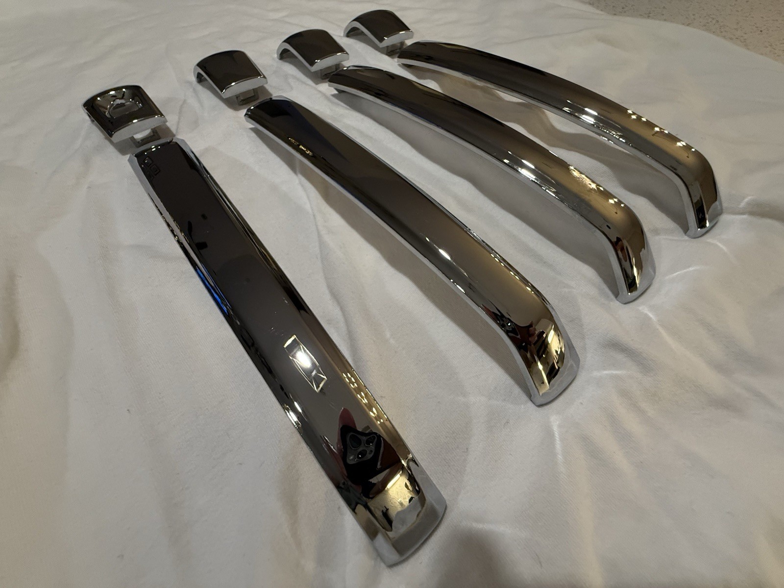 8pc Chrome Door Handle Insert Set for Lexus GX460 2010-2023 - 3M Tape Overlay