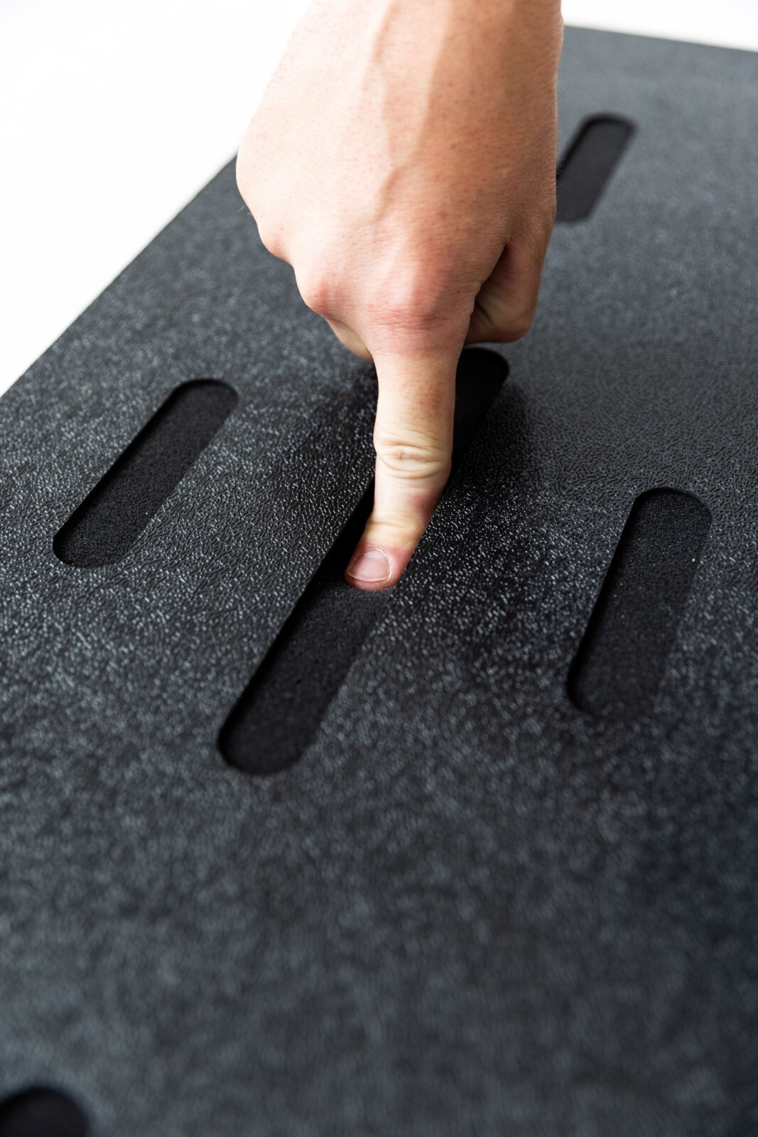 Beaver Tail Golf Simulator Mat w/ the Most Realistic Hitting Strip (4ft x 5.5ft)