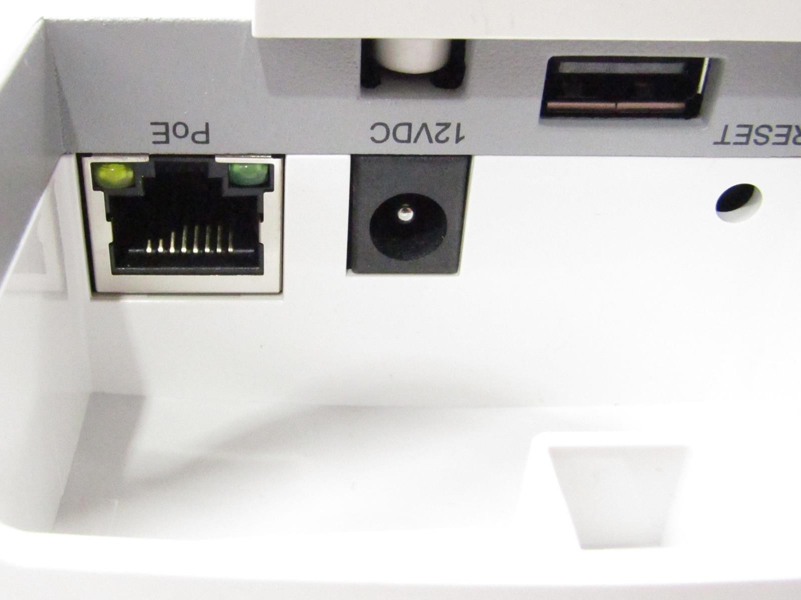 Ruckus 901-R350-US02 Wireless Access Point | 802.11ax | AC / PoE