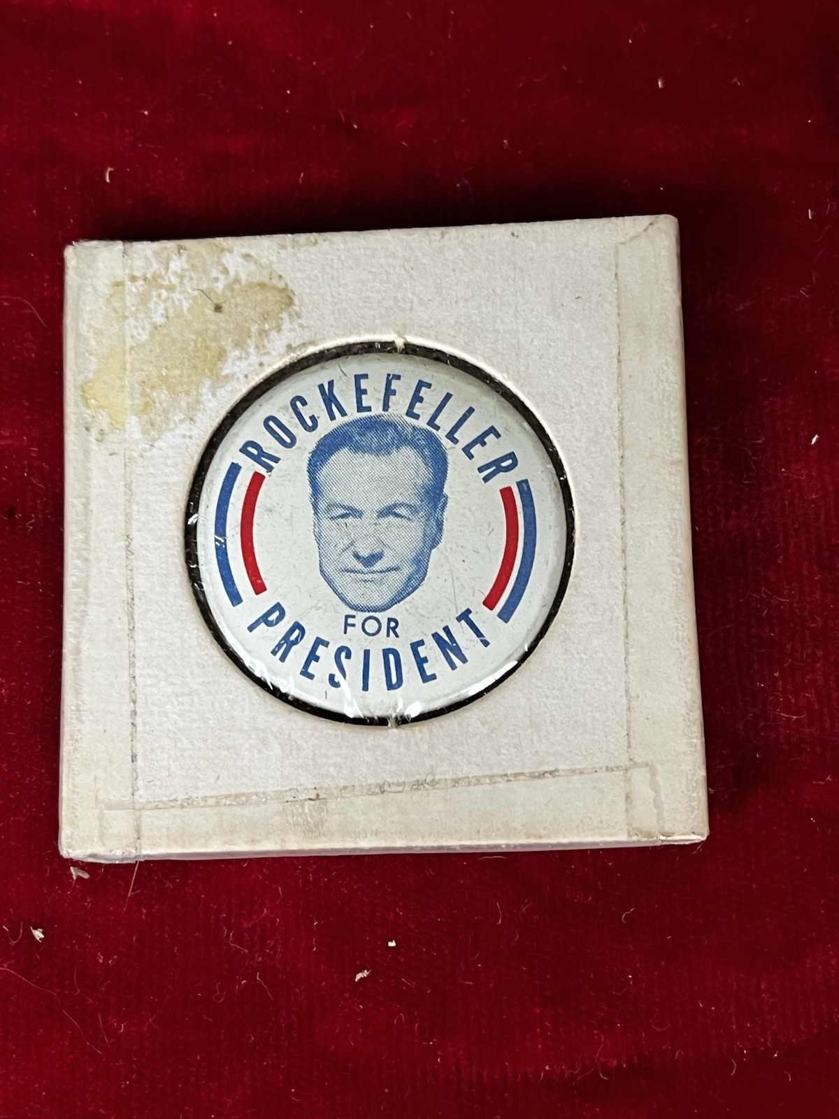 Nelson Rockefeller 1964 Presidential Campaign Button Pin 1 1/4”