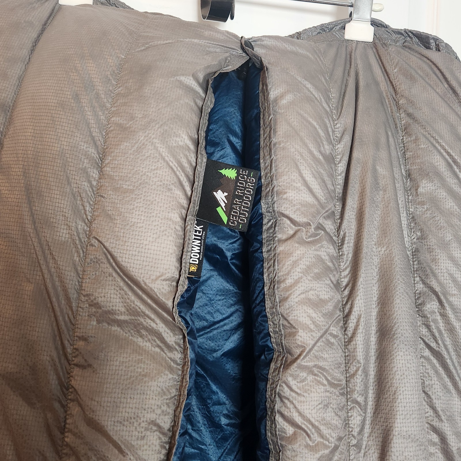 SHORT REGULAR Top Quilt 10 Degree 850 Down by Cedar Ridge Outdoor Le Conte 24 OZ