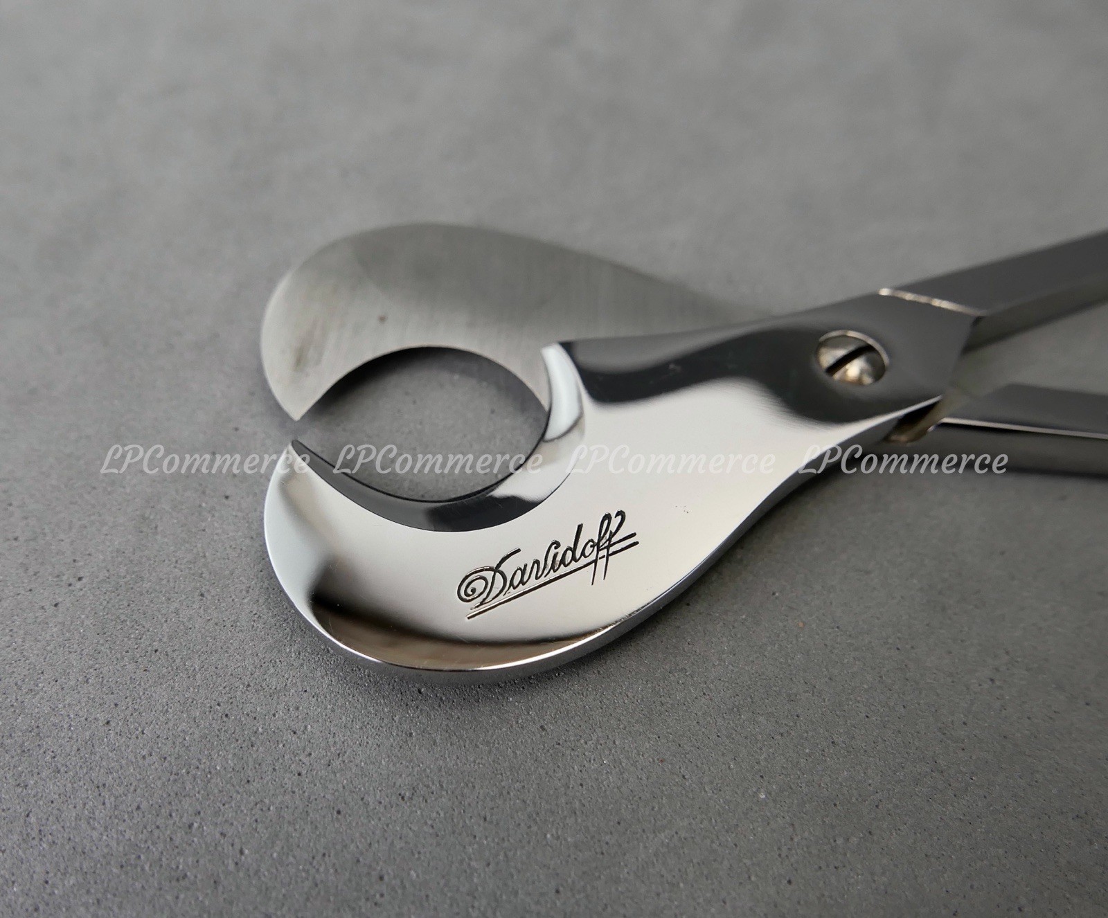 Davidoff NOS Cigar Cutter Box Cigar Phobics Cigar