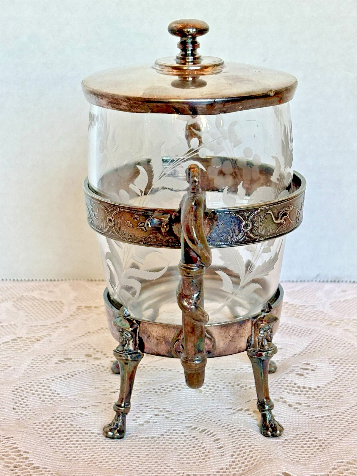 Antique Reed & Barton 980 Victorian Pickle Castor Etched Glass Silverplate