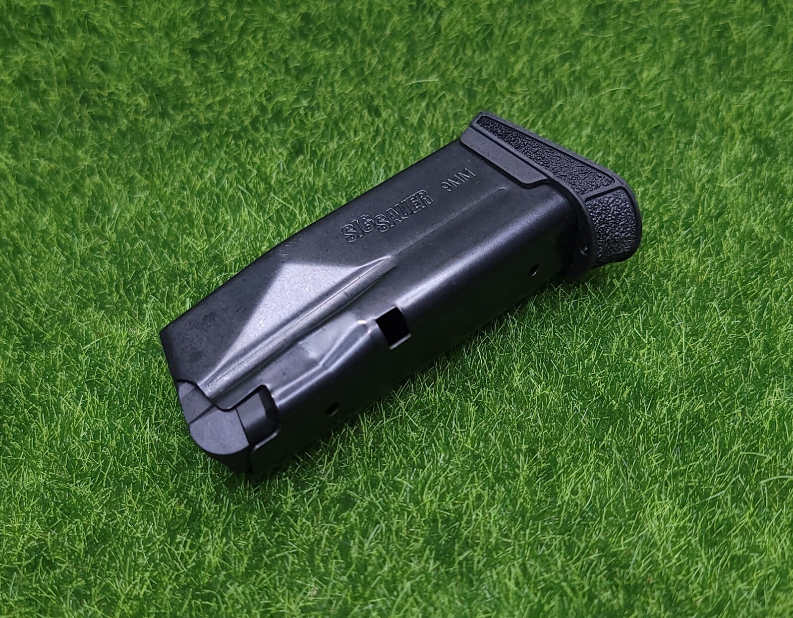 Sig Sauer P365 Sub-Compact 9mm 10 Round w/ Extension OEM Magazine MAG-365-9-10X