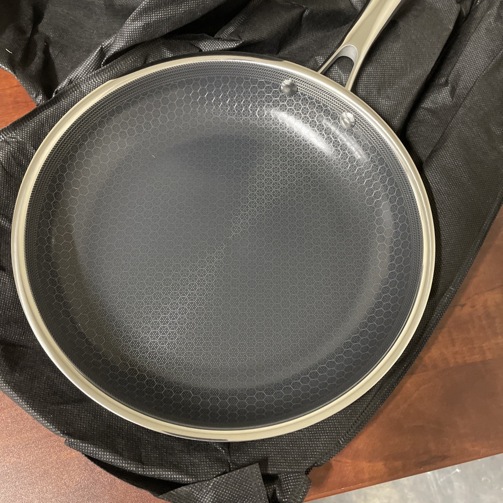 HexClad Hybrid 7-Piece Cookware Fry Pan Set 8” 10” 12” Inch W/ Lids & 12” Wok