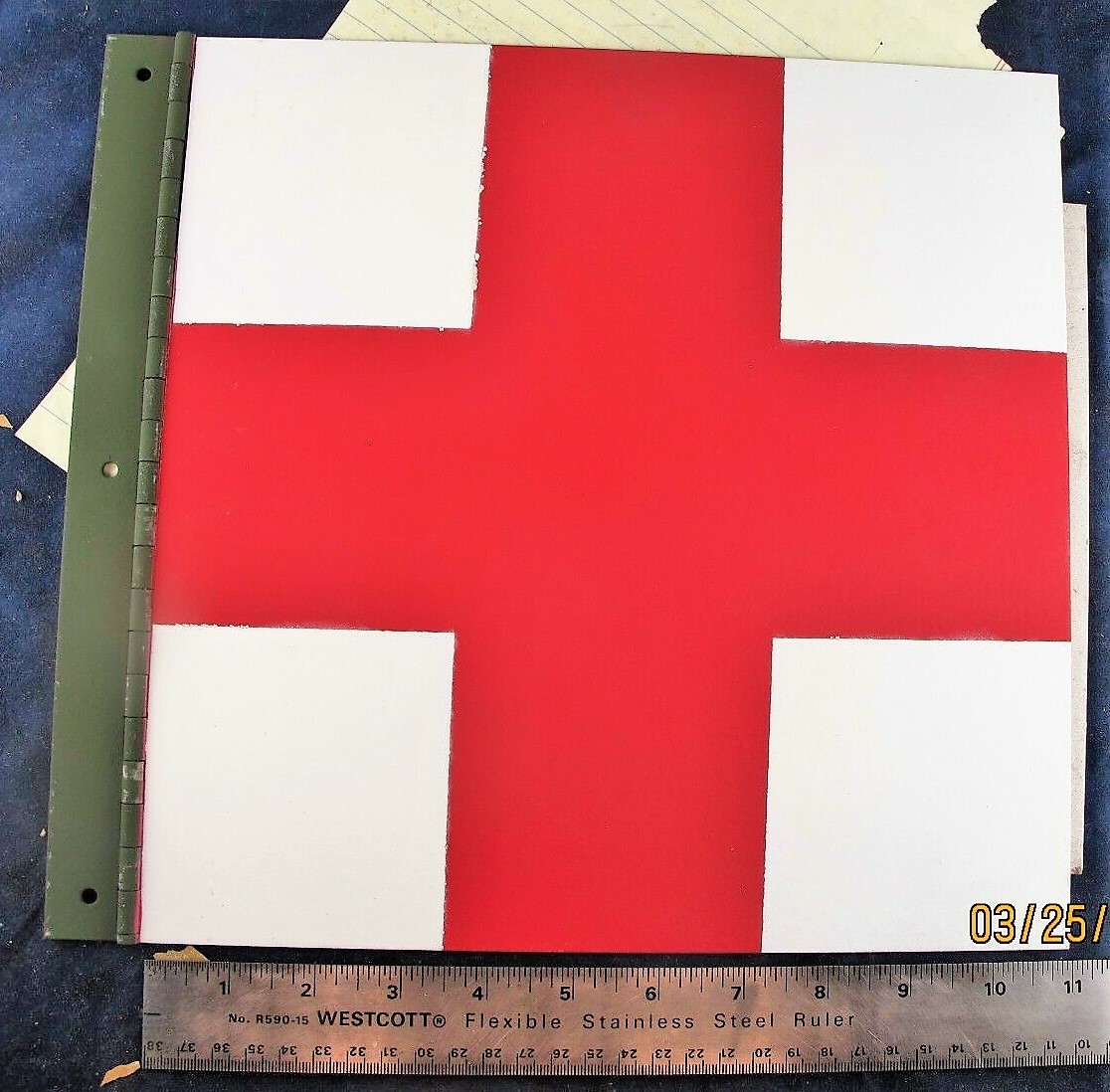 HMMWV Red Cross Vehicular Body Panel MILITARY VEHICLES Hinged Aluminum [A7S3]