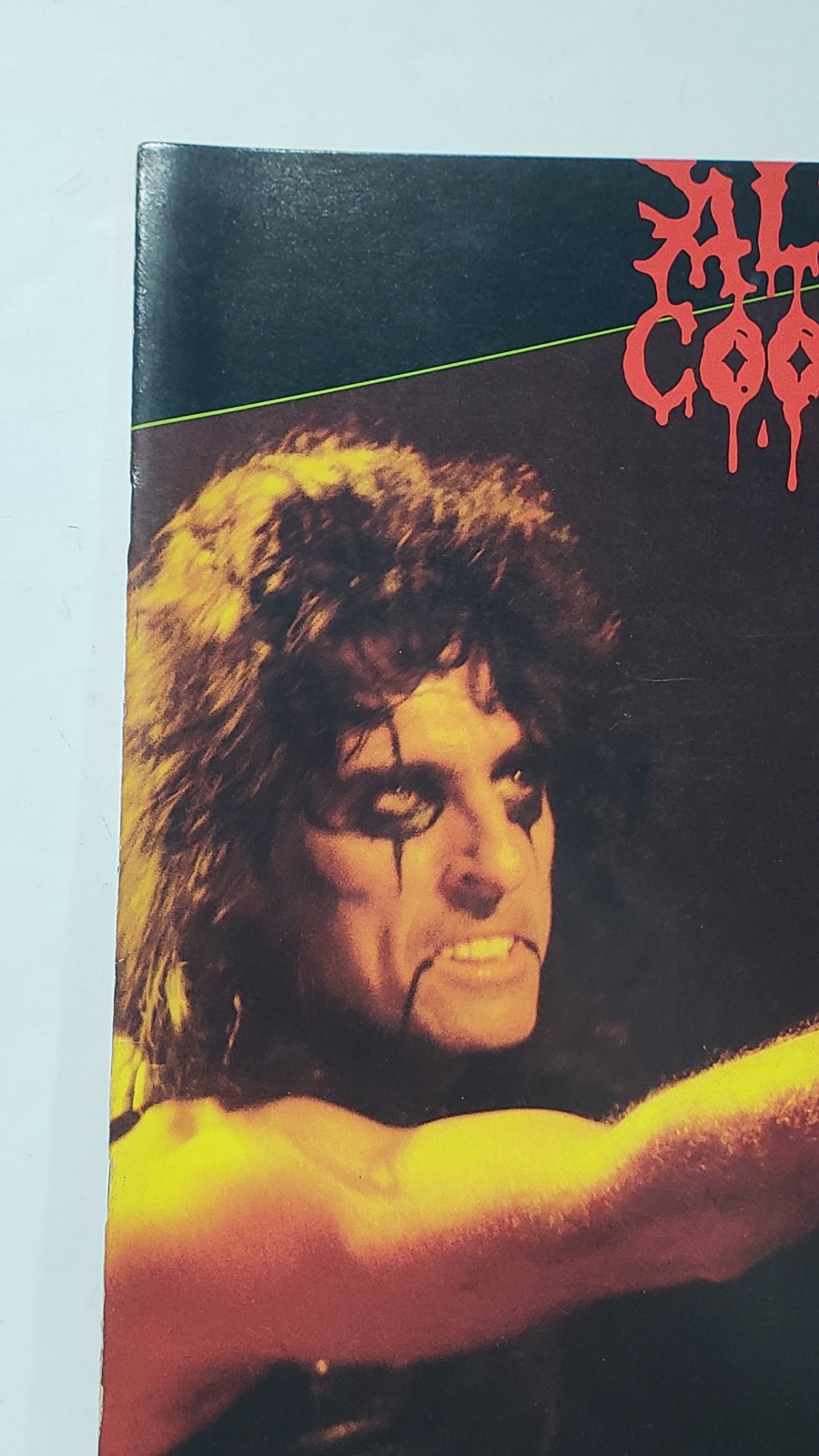 Alice Cooper Vintage 1987 Raise Your Fist and Yell Concert Tour Program Nice!