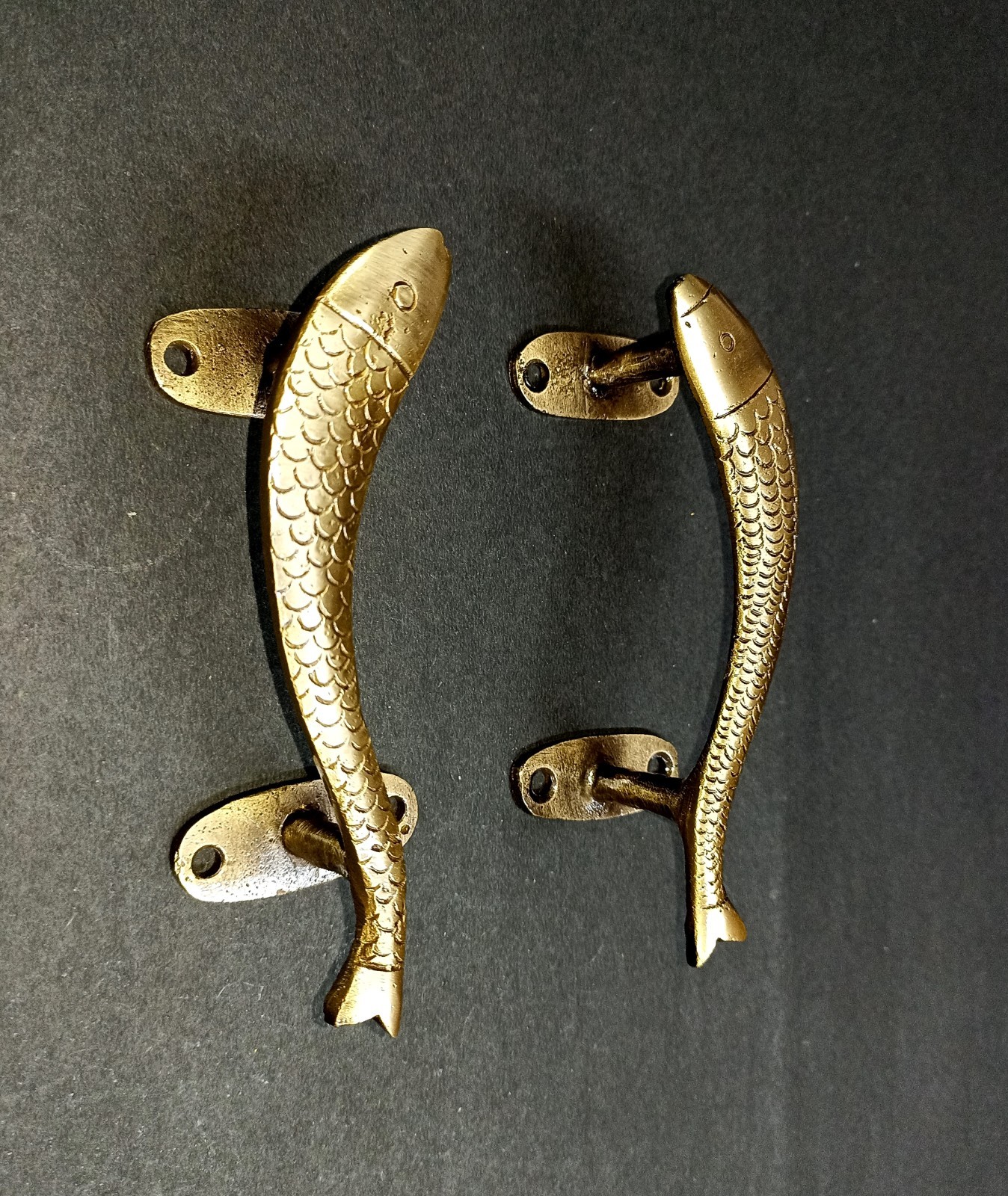 Lacquered Brass Curved Fish Home Window Pull Modern Door Grab Handle Pair AJ474