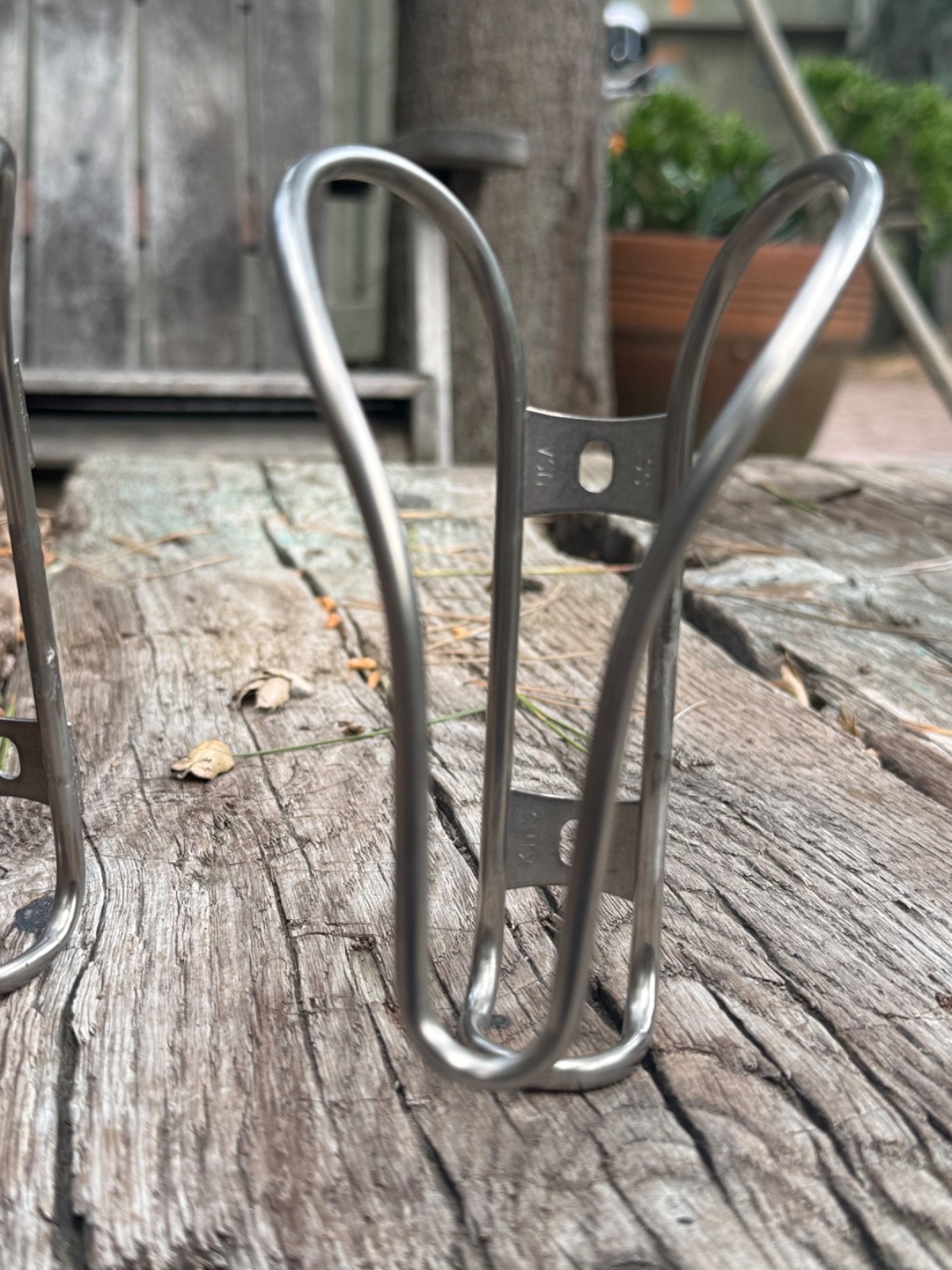 Iris King cages. New. Pair