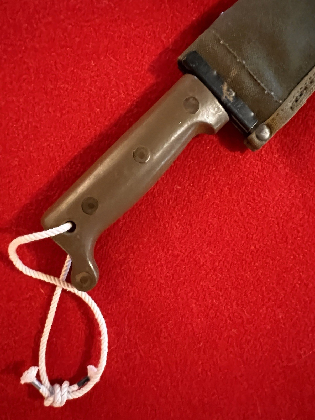 WWII Machete M1942 "TRUE TEMPER 1945")& NOS Unissued "Transitional" Scabbard!