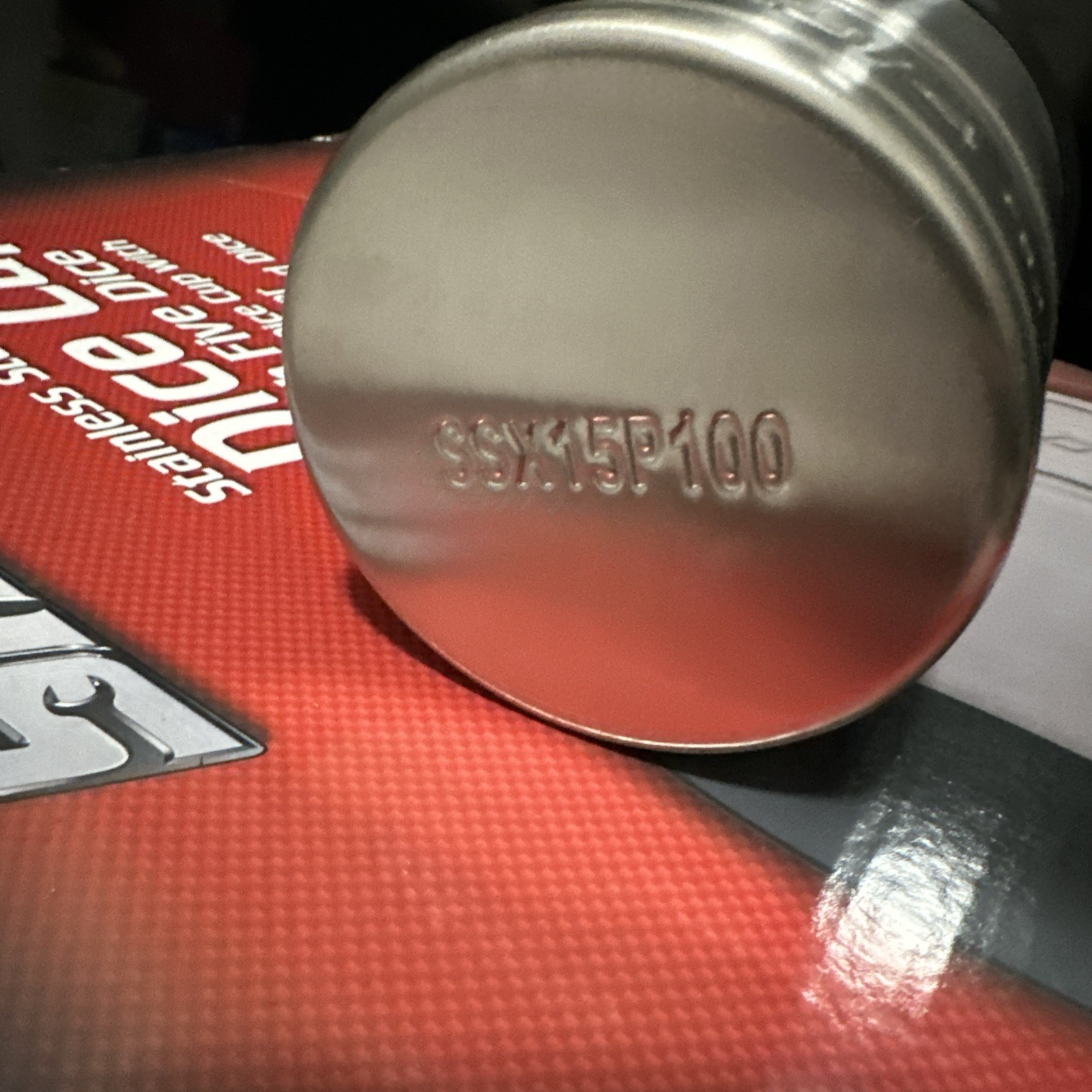 NEW UNUSED SNAP ON STEEL "SOCKET" DICE CUP WITH 5 DICE #SSX15P100 SNAPON