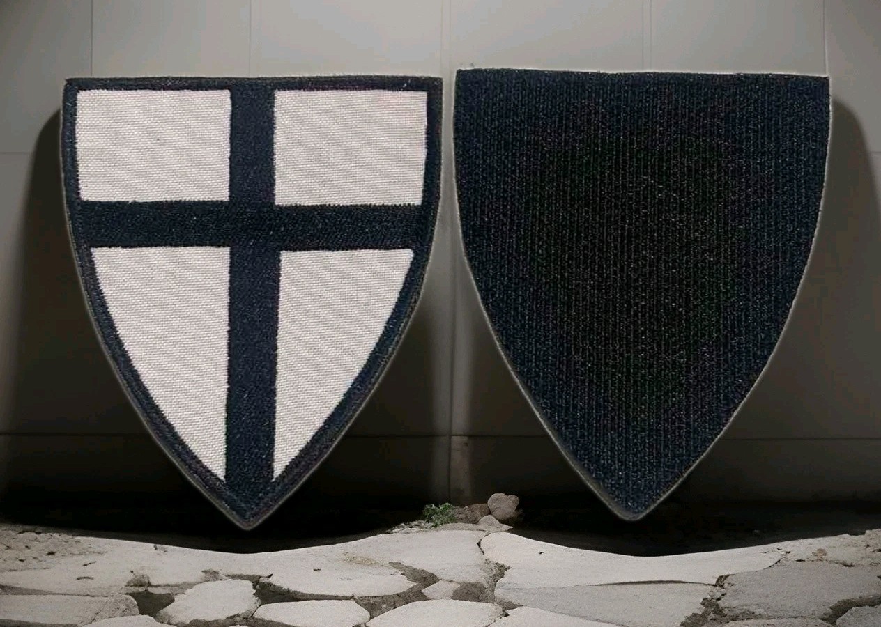 Chevron with the symbol of the Teutonic Order. Existence 1190–1810, 1834–present